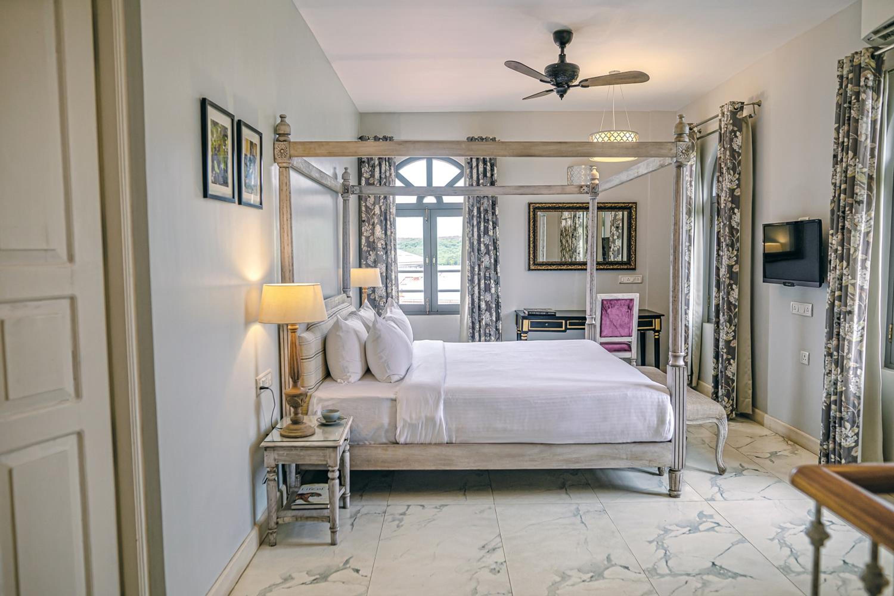 Tower Suite with Wine tour & Tasting experience at Sula Vineyards, 10% discount on spa & Complimentary welcome drinks on arrival, - Happy Hours (1+1) from 4 to 7 pm