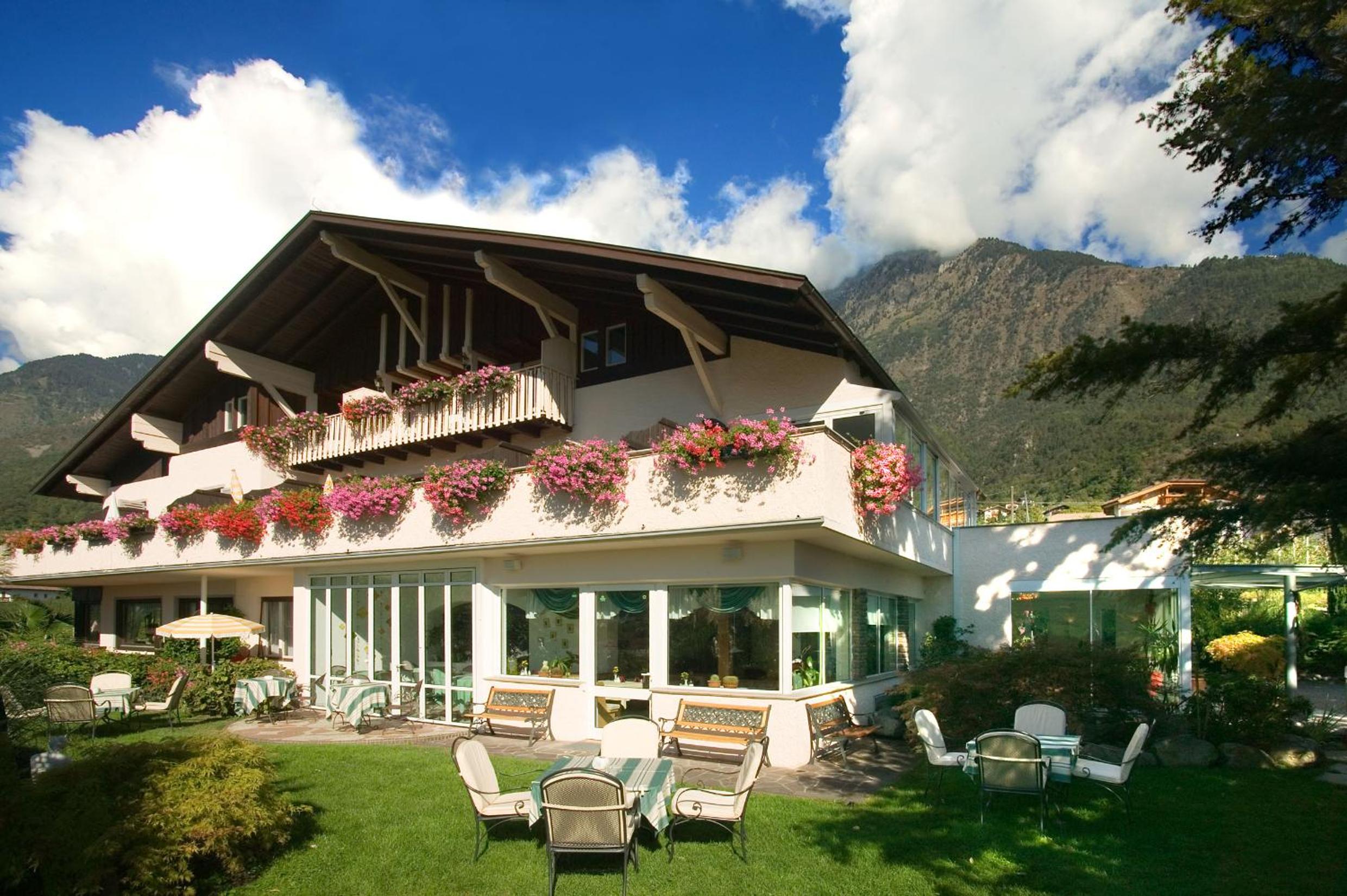 Double Room with Balcony (next door) - Photo 4