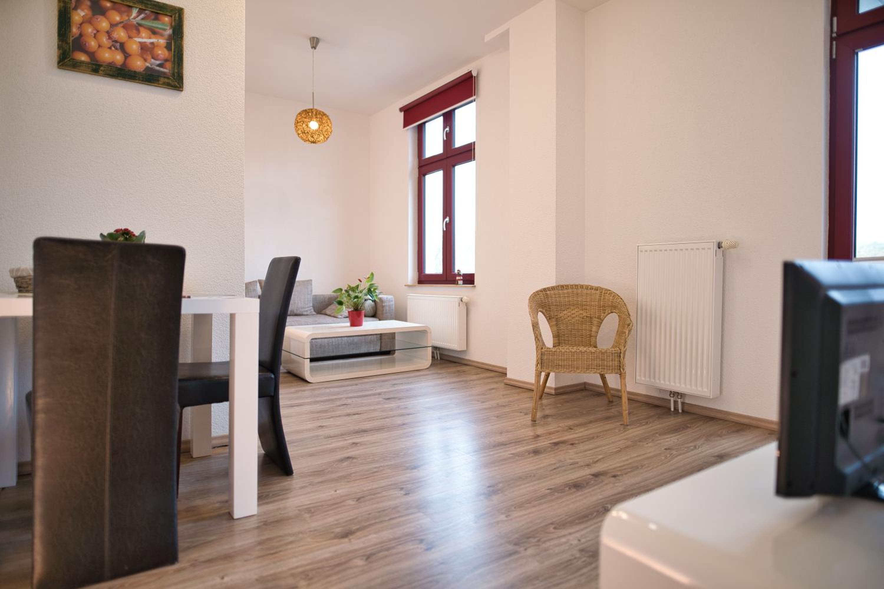 One-Bedroom Apartment with Balcony