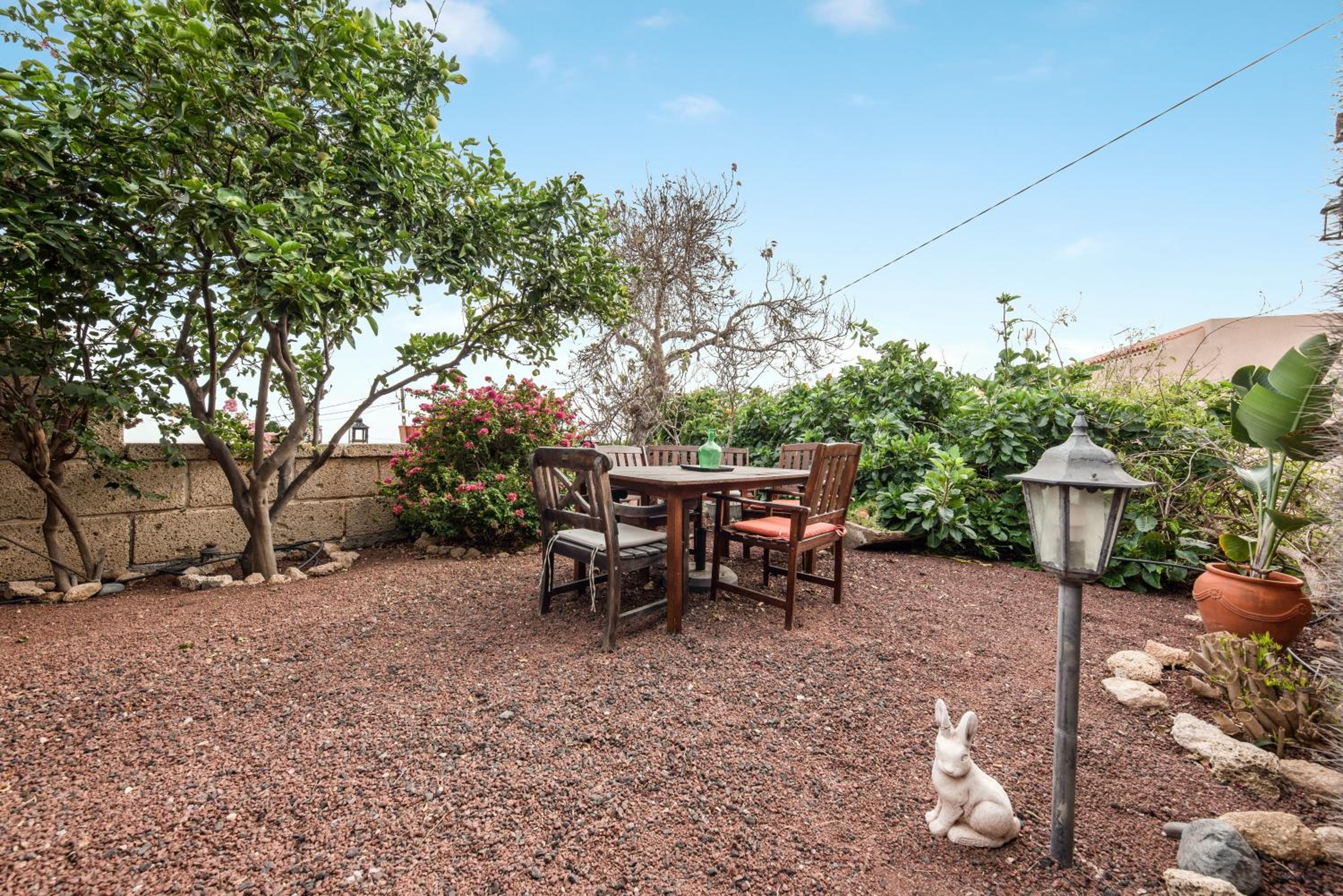 Villa with Sea View - Photo 20