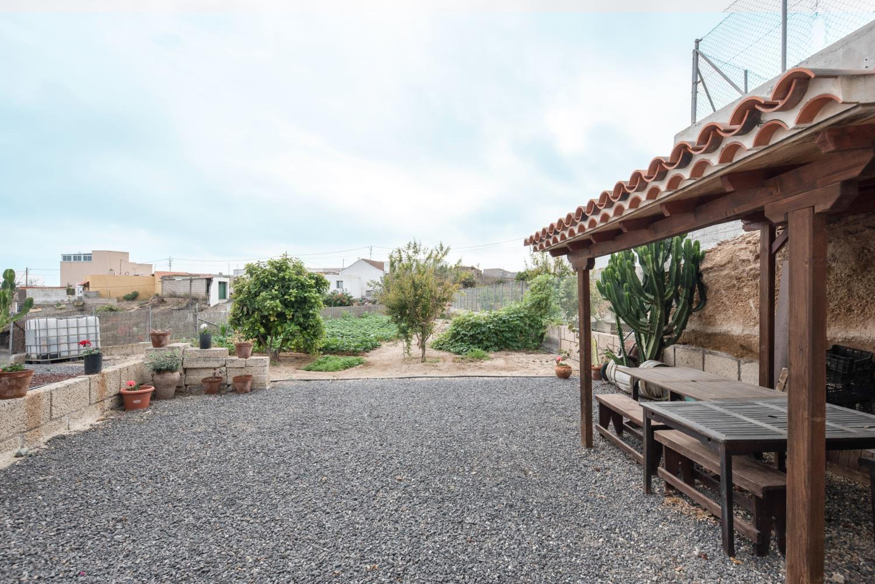 Villa with Sea View - Photo 19