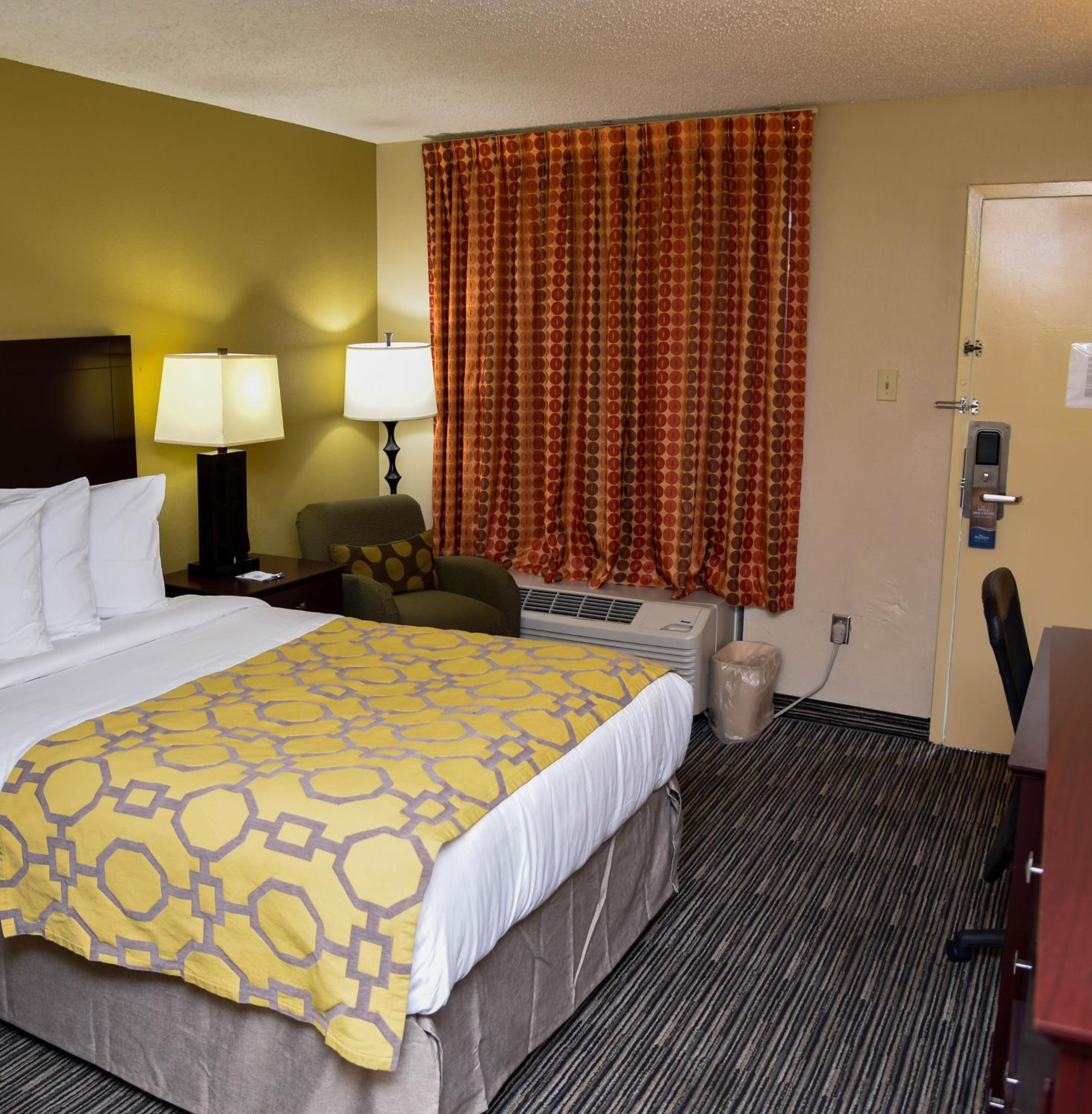 Double Room - Non-Smoking  photo 3