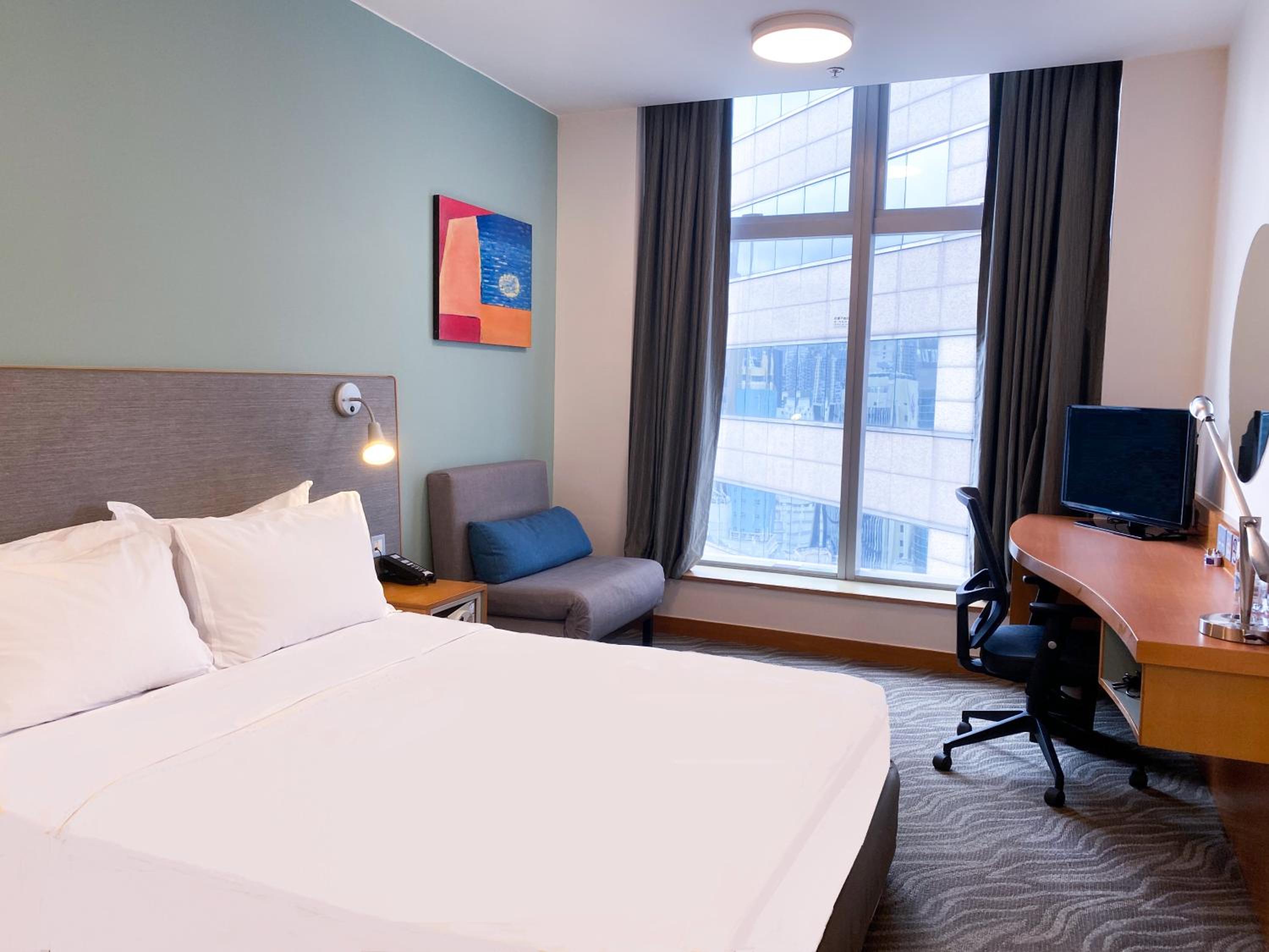 Specialty Room photo 3