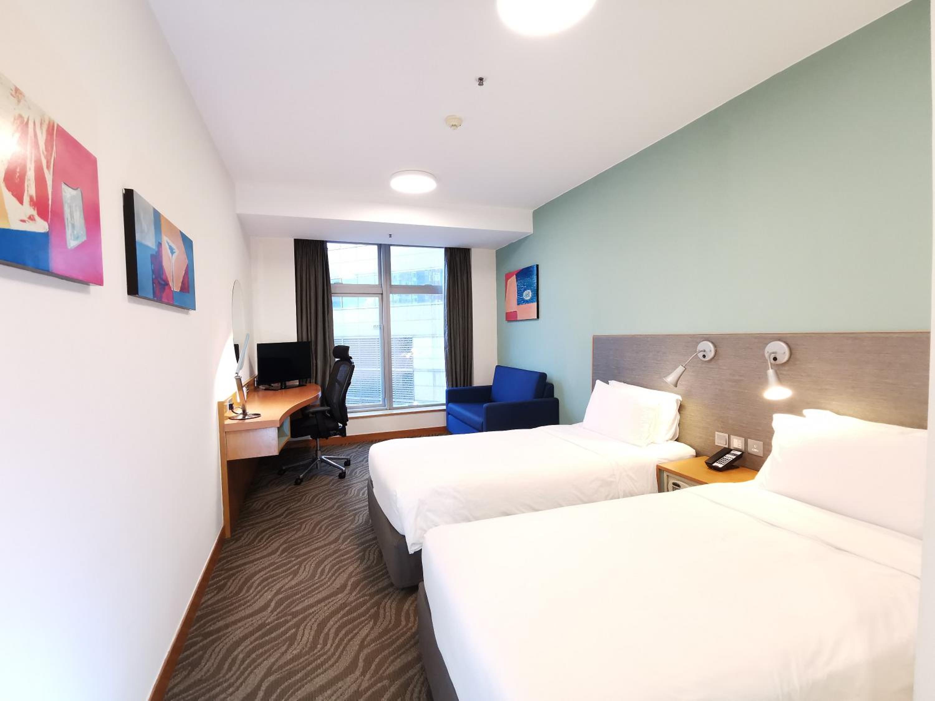 Standard Room with Two Single Beds