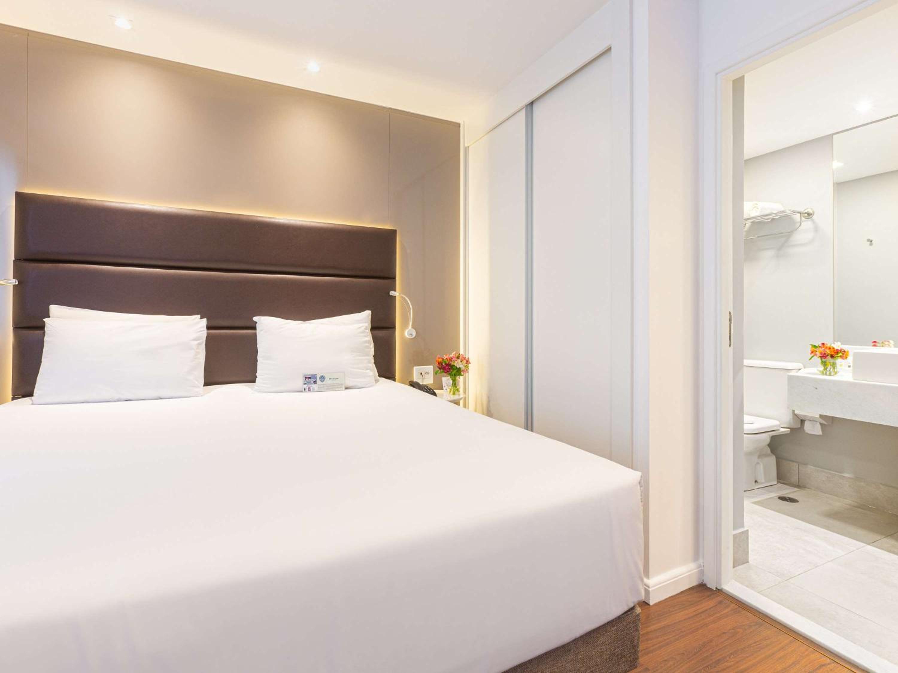 Superior King Room - Photo 10