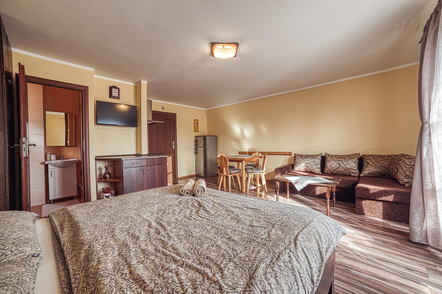 Apartment with Terrace photo 3