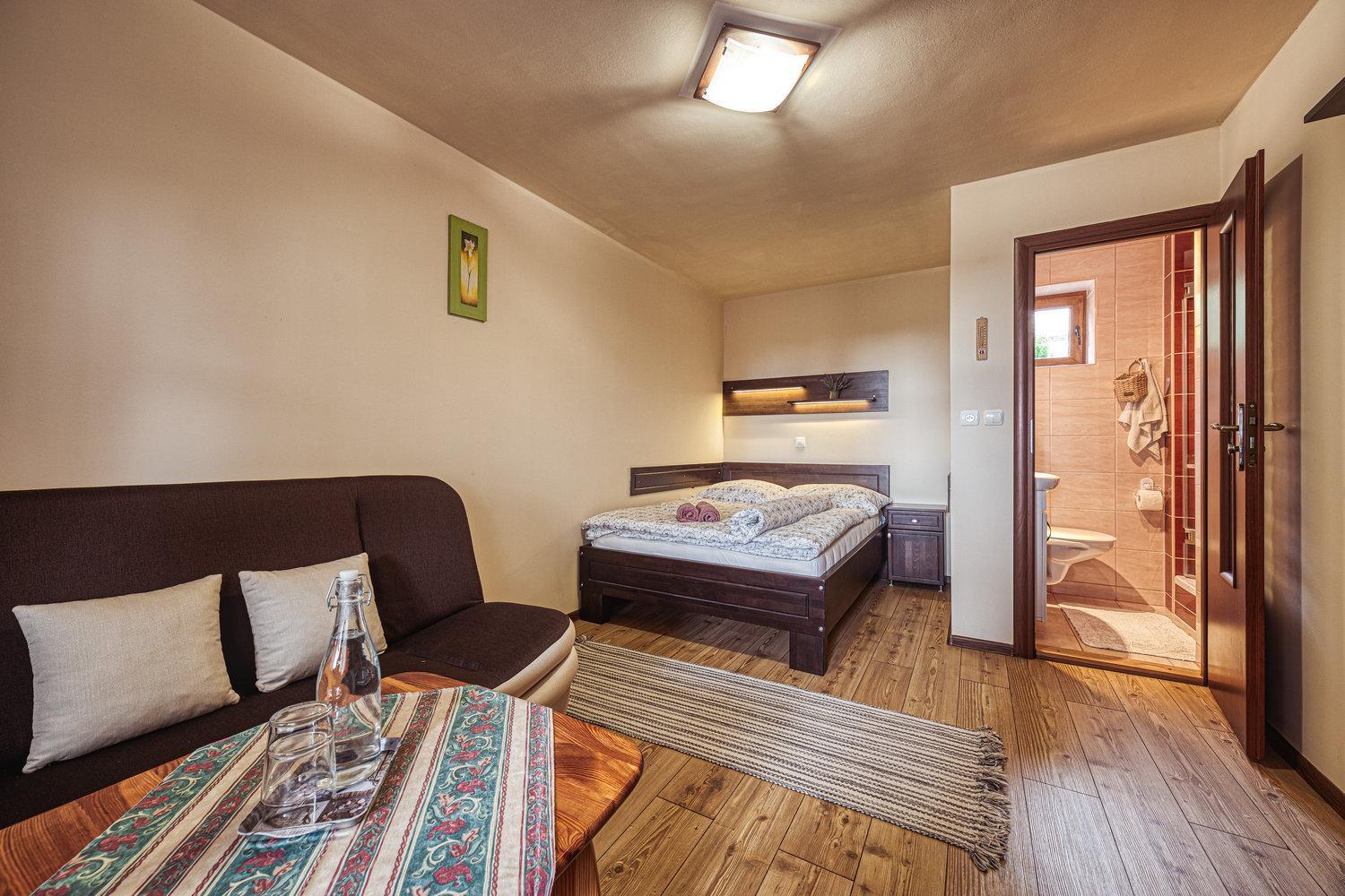 Economy Double Room photo 1