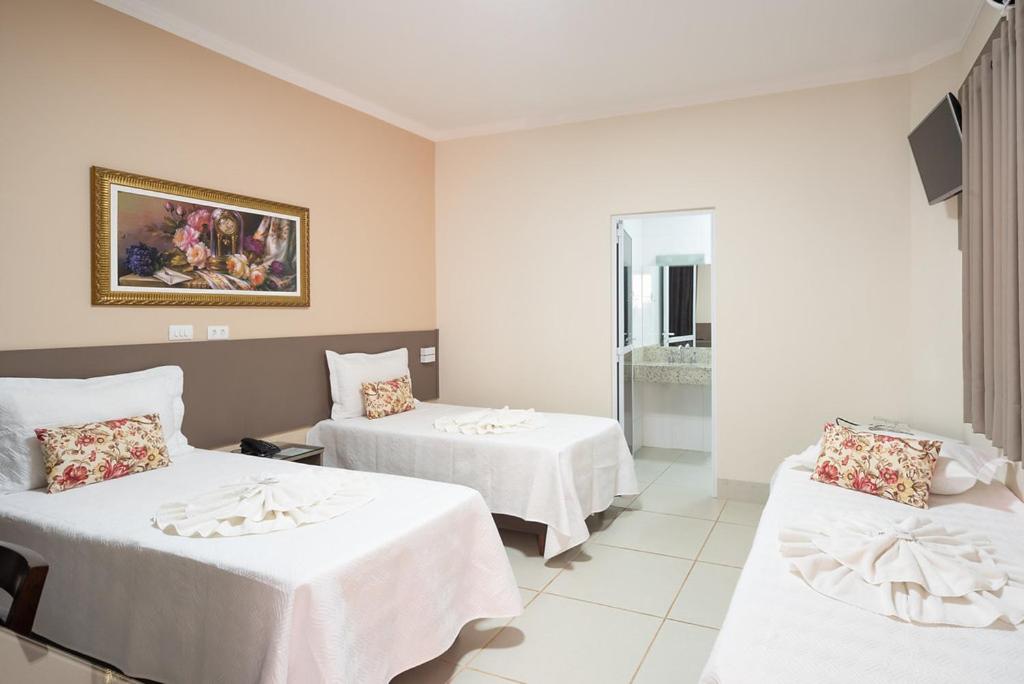 Basic Triple Room photo 1