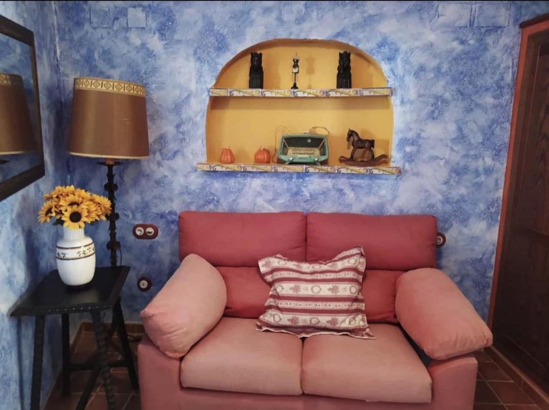 Queen Room with Garden View - Photo 4