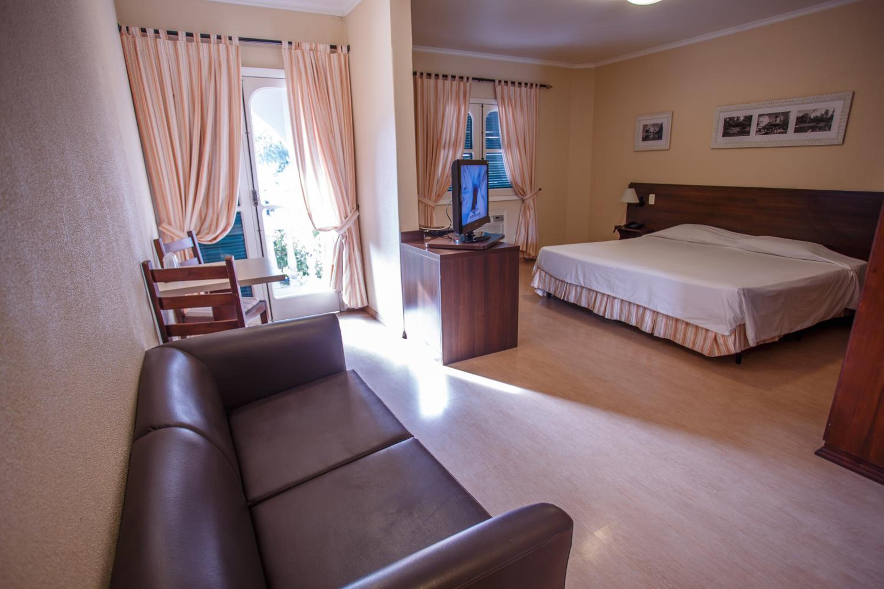 King Room with Spa Bath photo 2