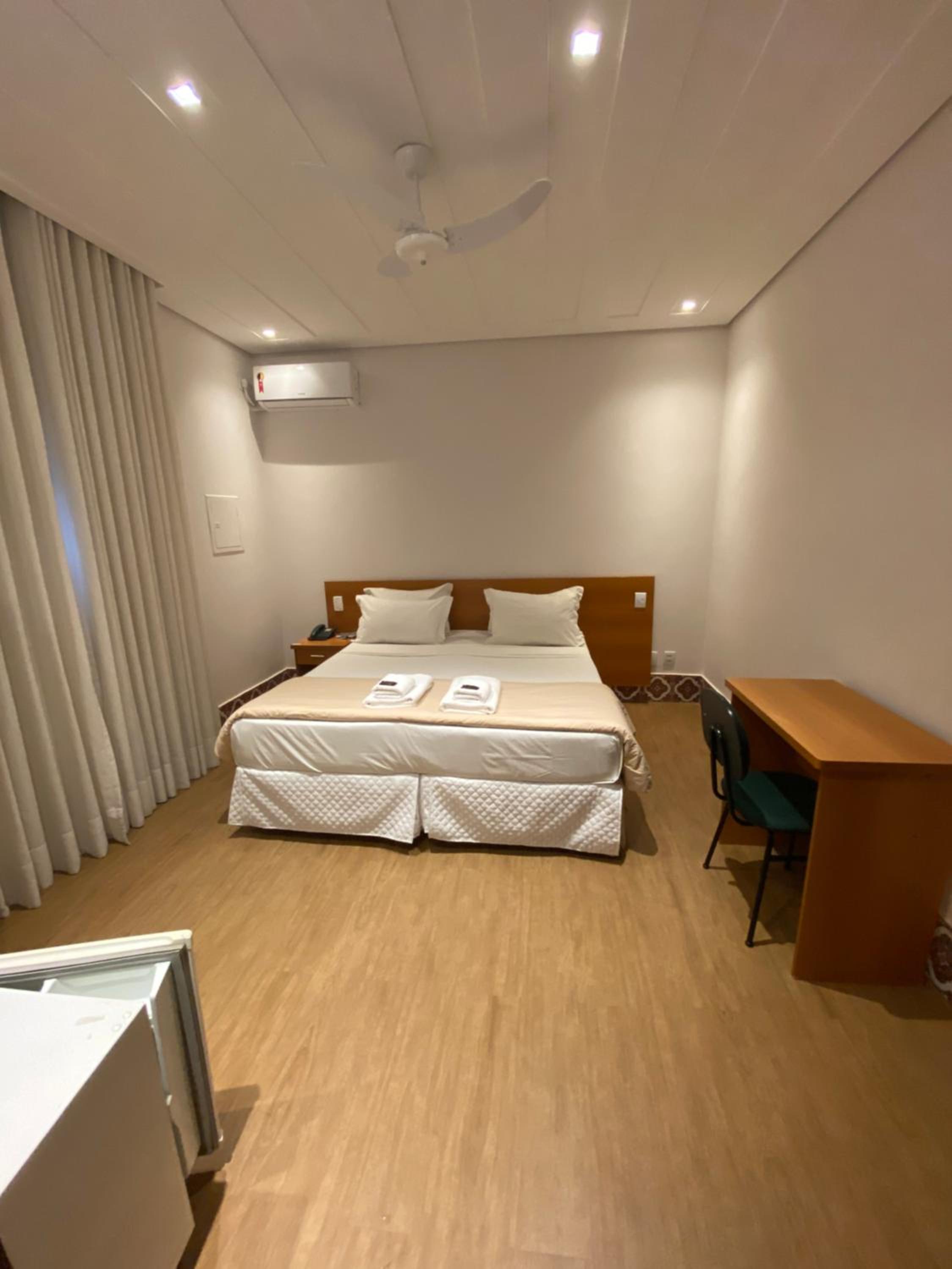 Double Or Twin Room - Photo 1