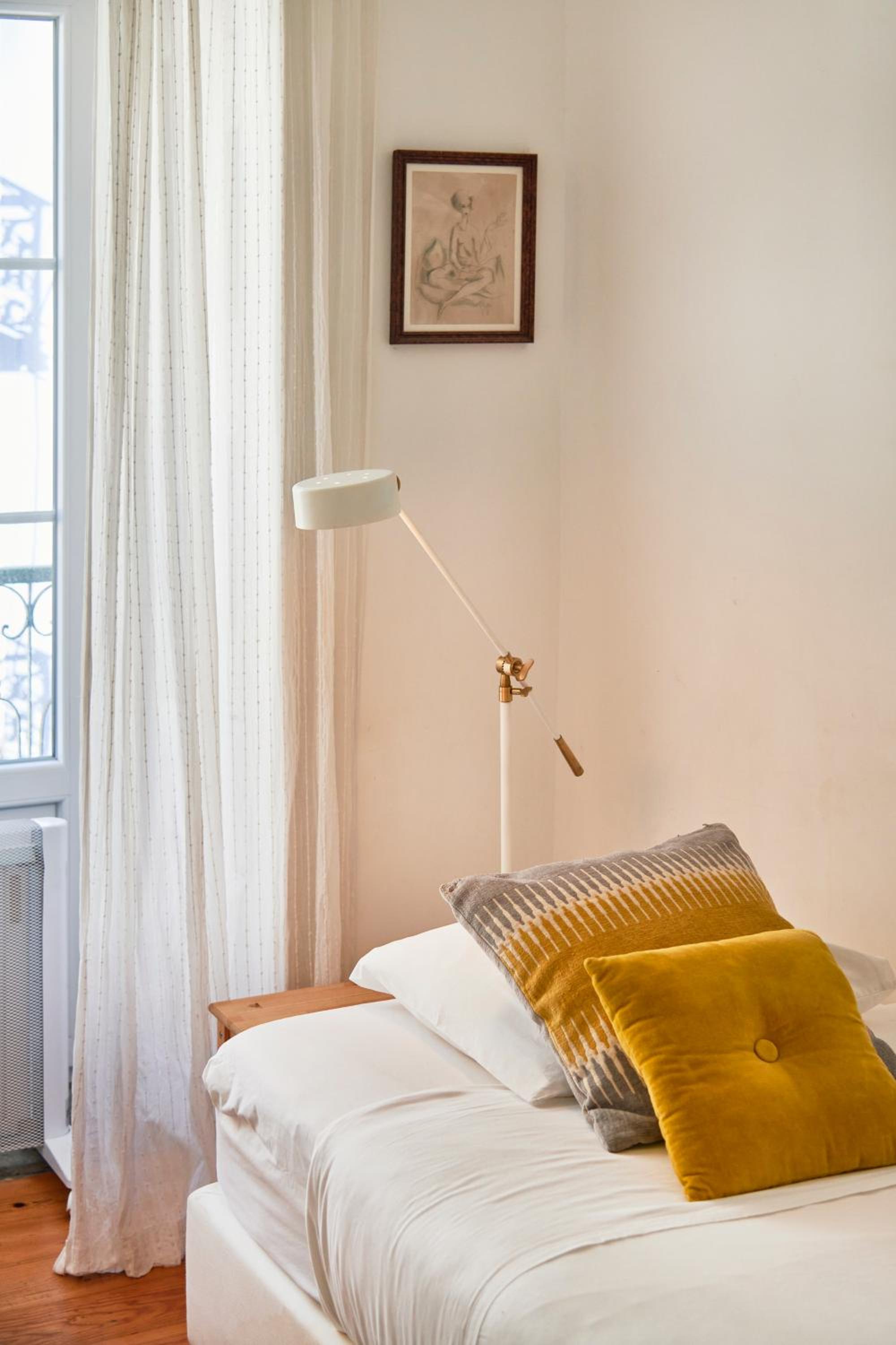 Two-Bedroom Apartment - Photo 18