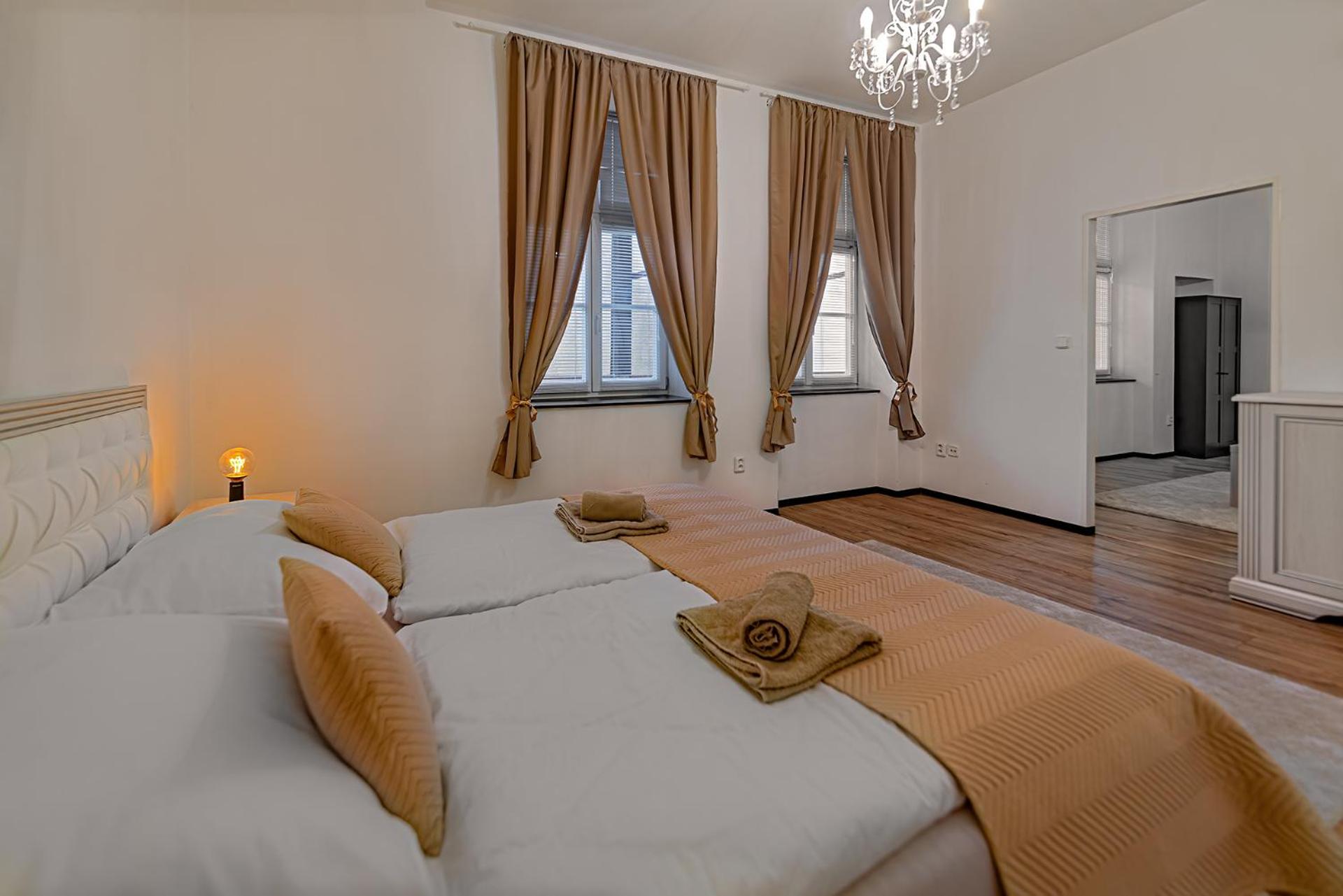 Deluxe Family Suite photo 2