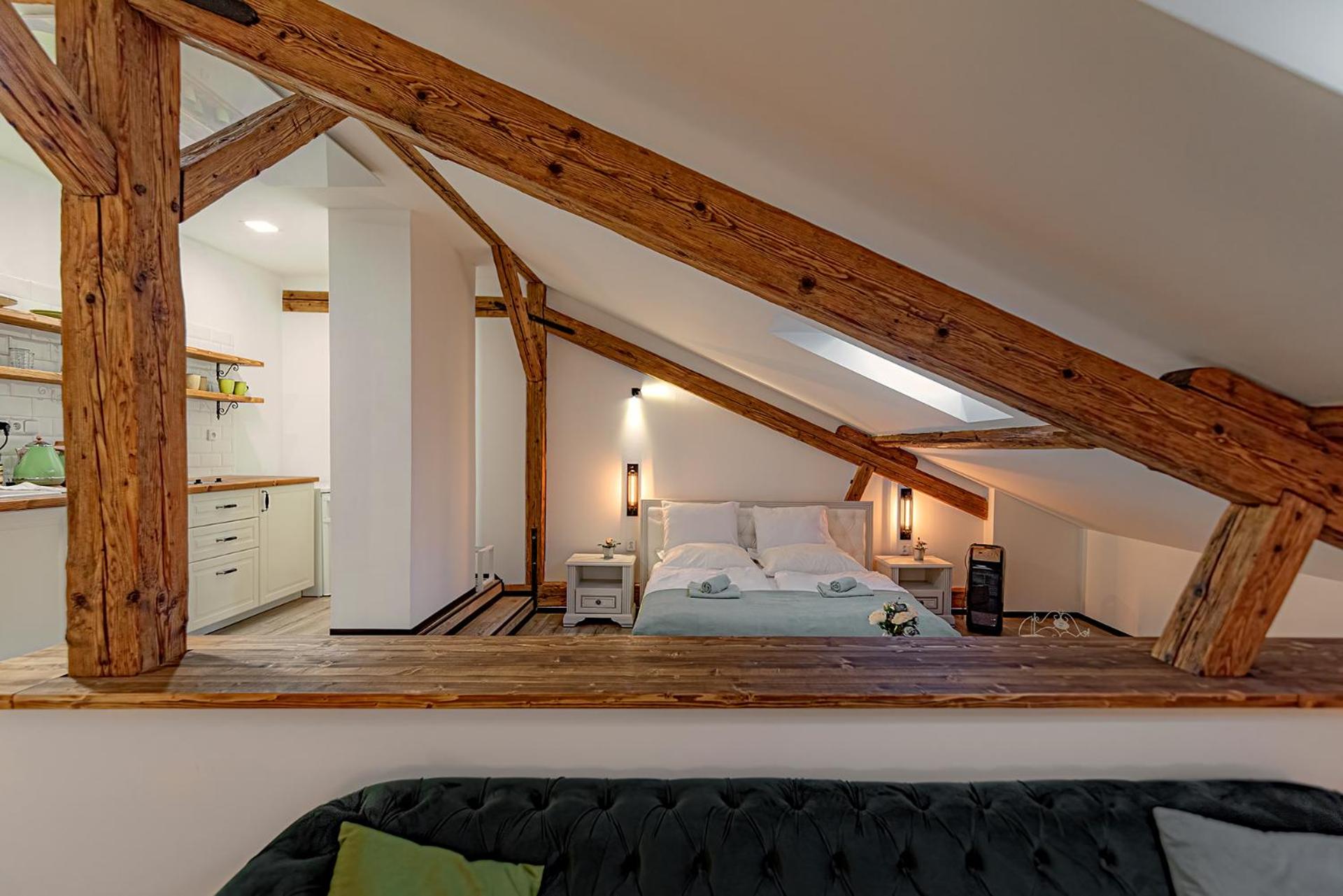 Queen Room photo 1