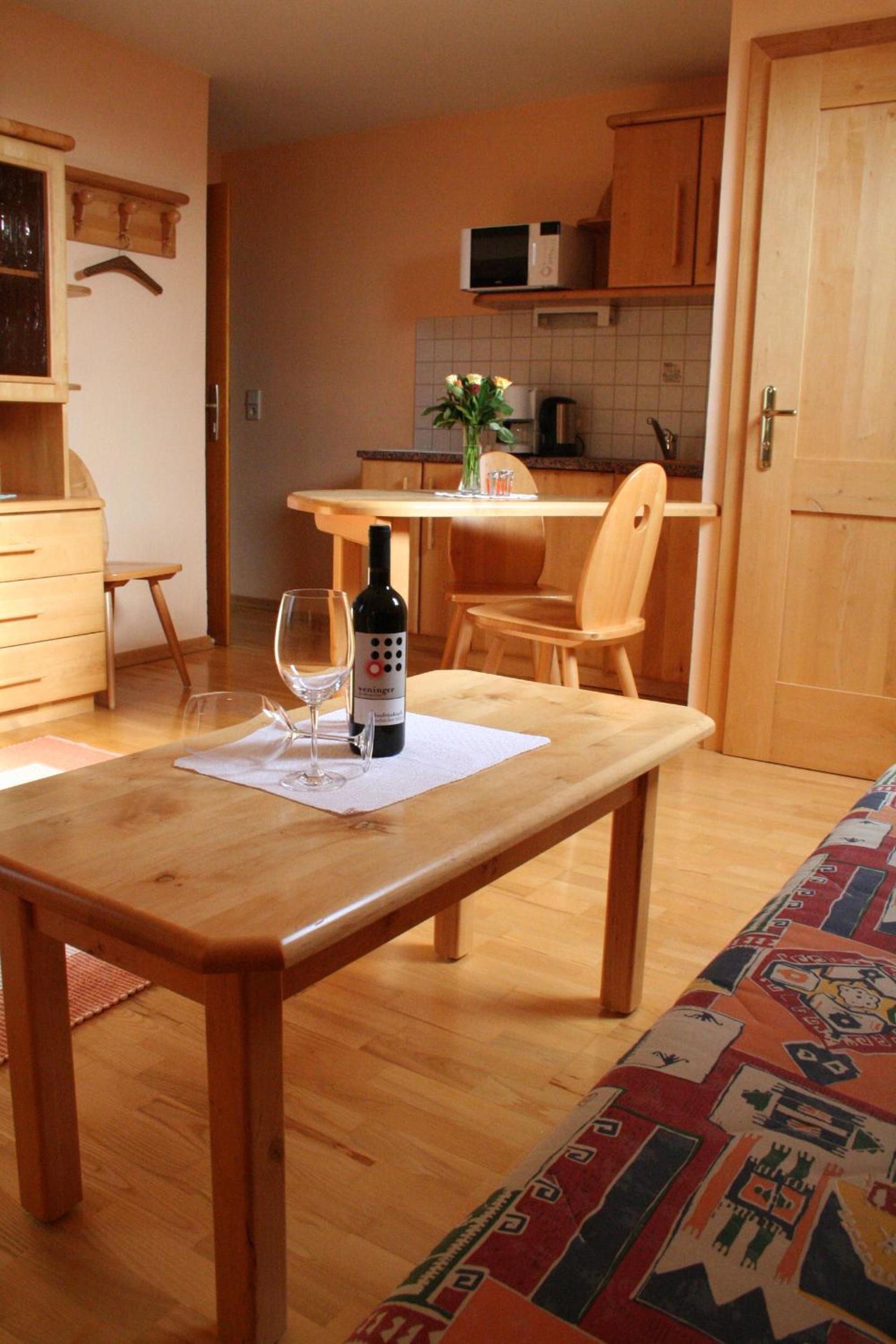 One-Bedroom Apartment - Photo 15