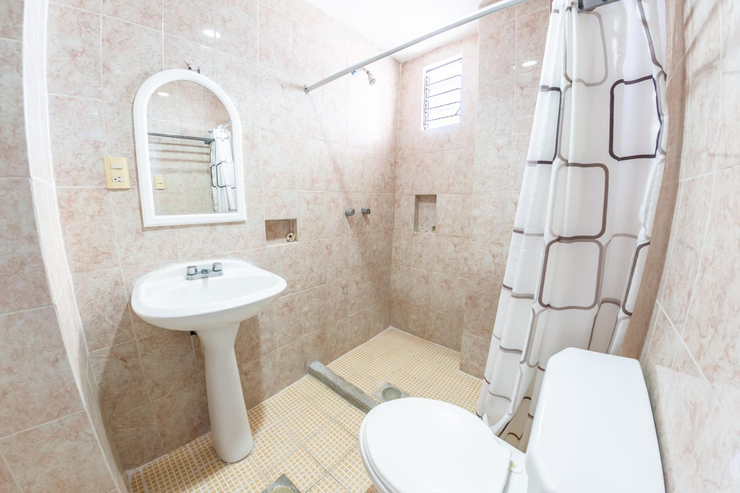 Double Room - Photo 2