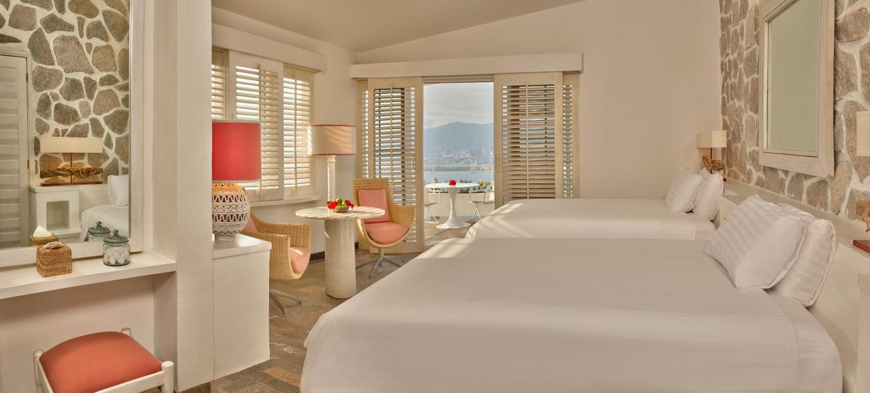 Casita with Shared Pool with Two Beds - Photo 4