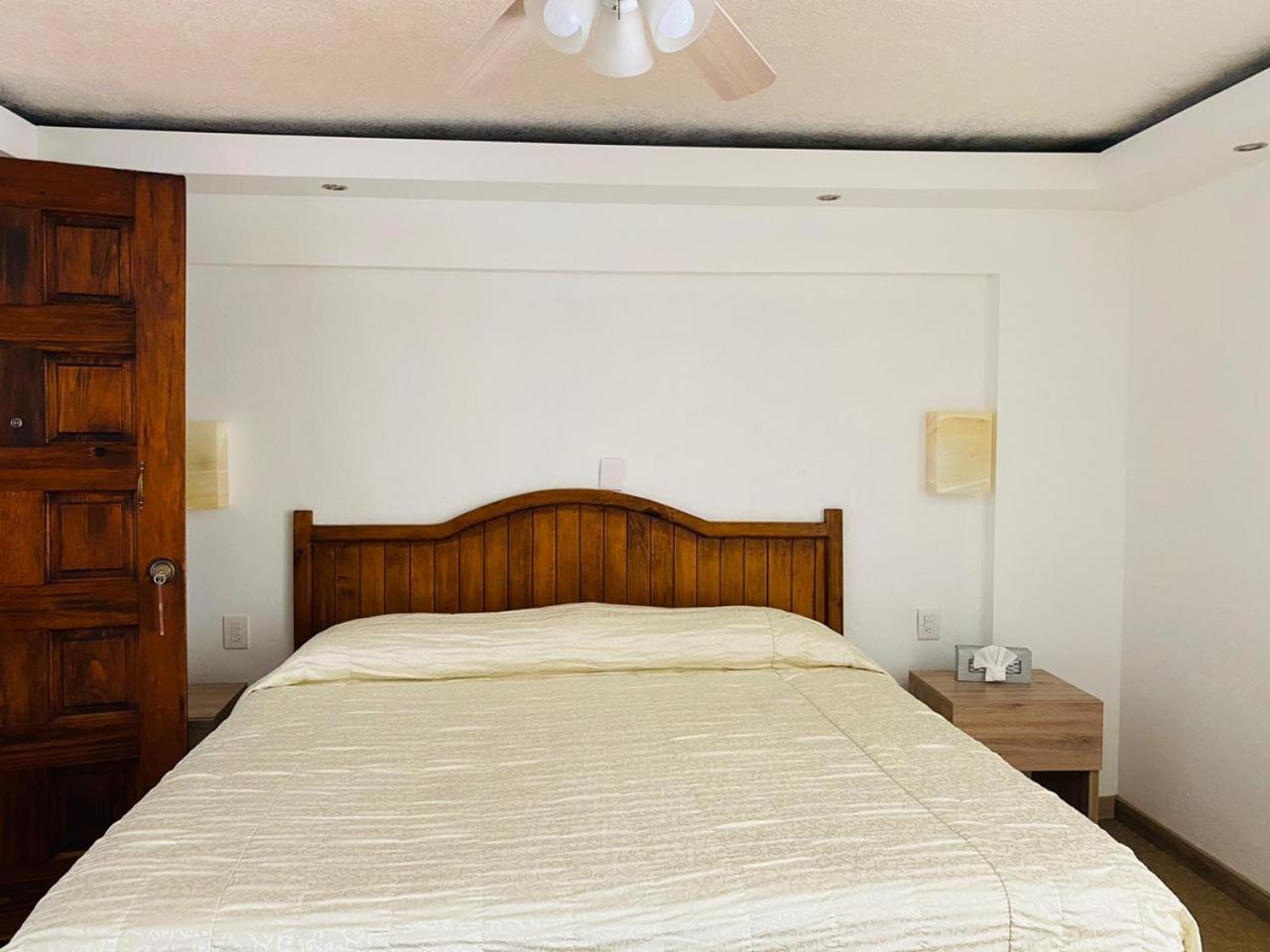 Double Room - Photo 23