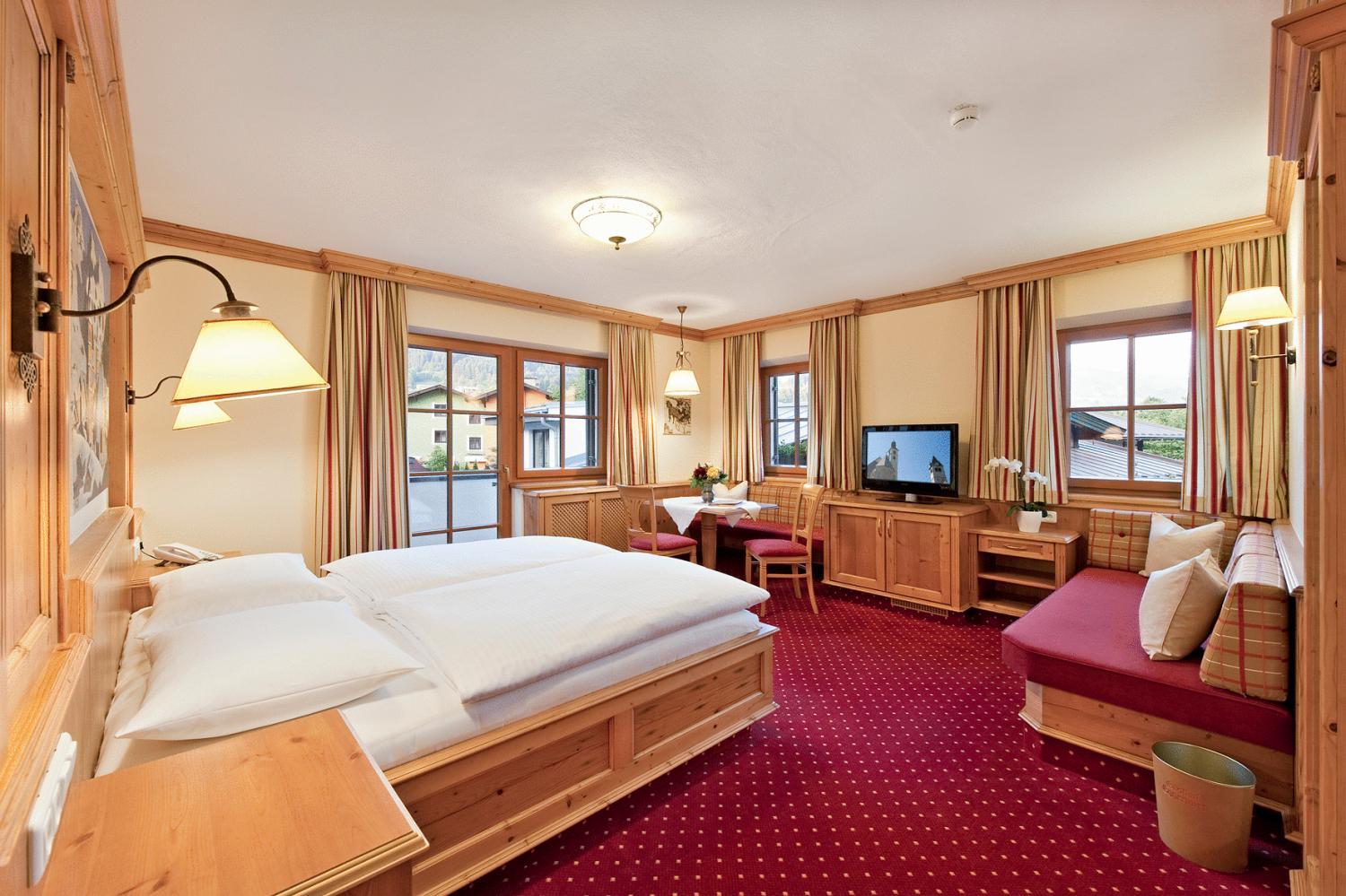 Standard Double Room - Photo 8