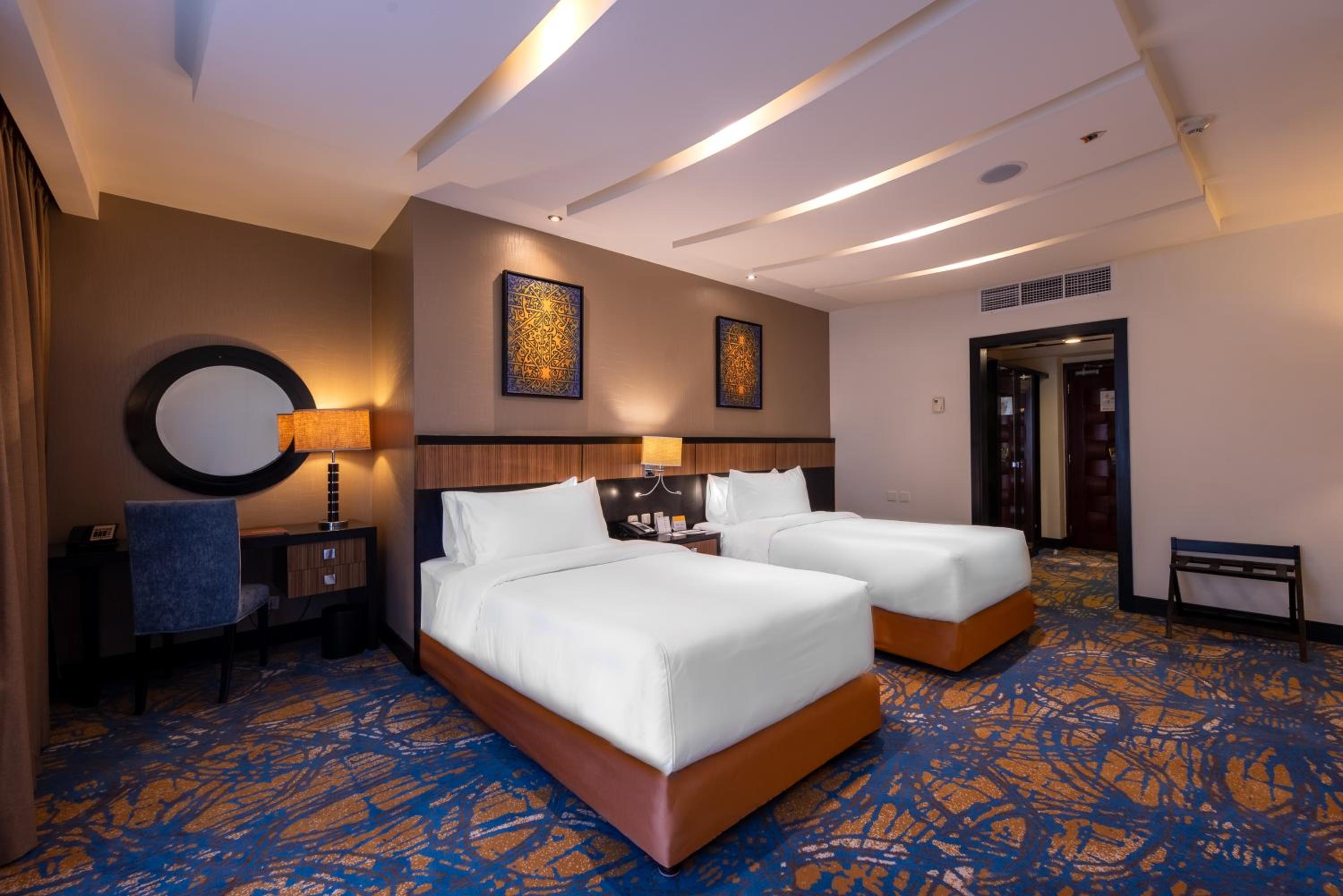 Executive Double Room City View photo 2