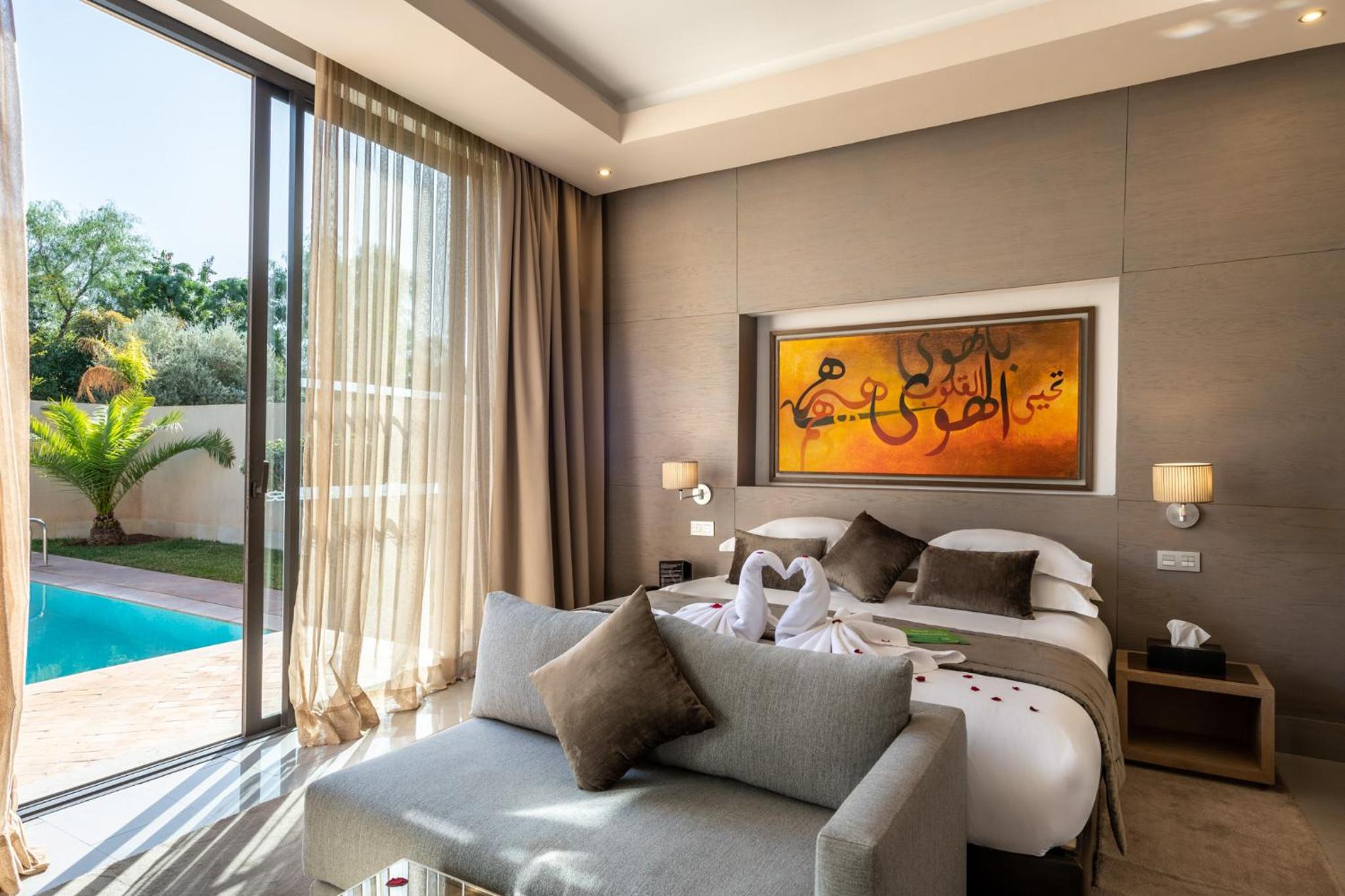 Executive Suite With Private Pool And Private Garden