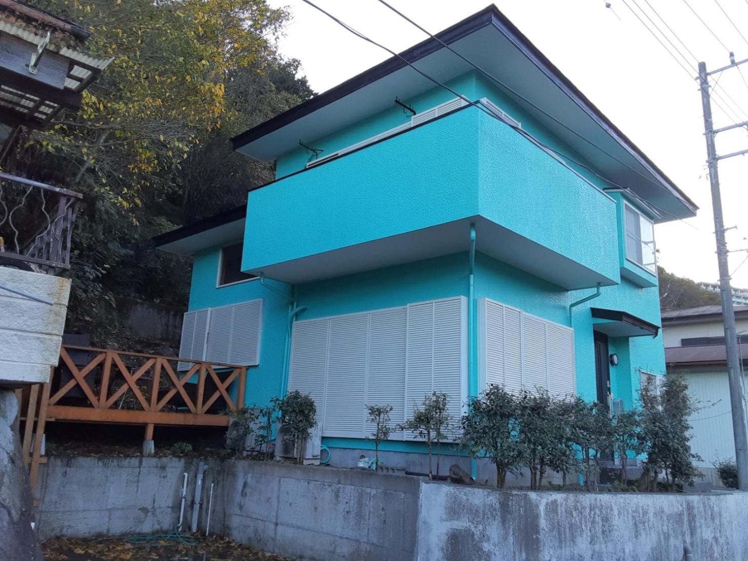 Three-Bedroom House photo 2