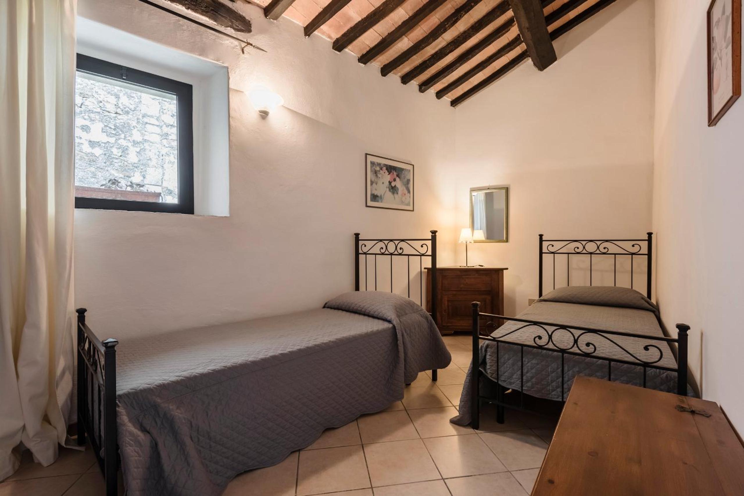 Two-Bedroom Villa - Photo 4