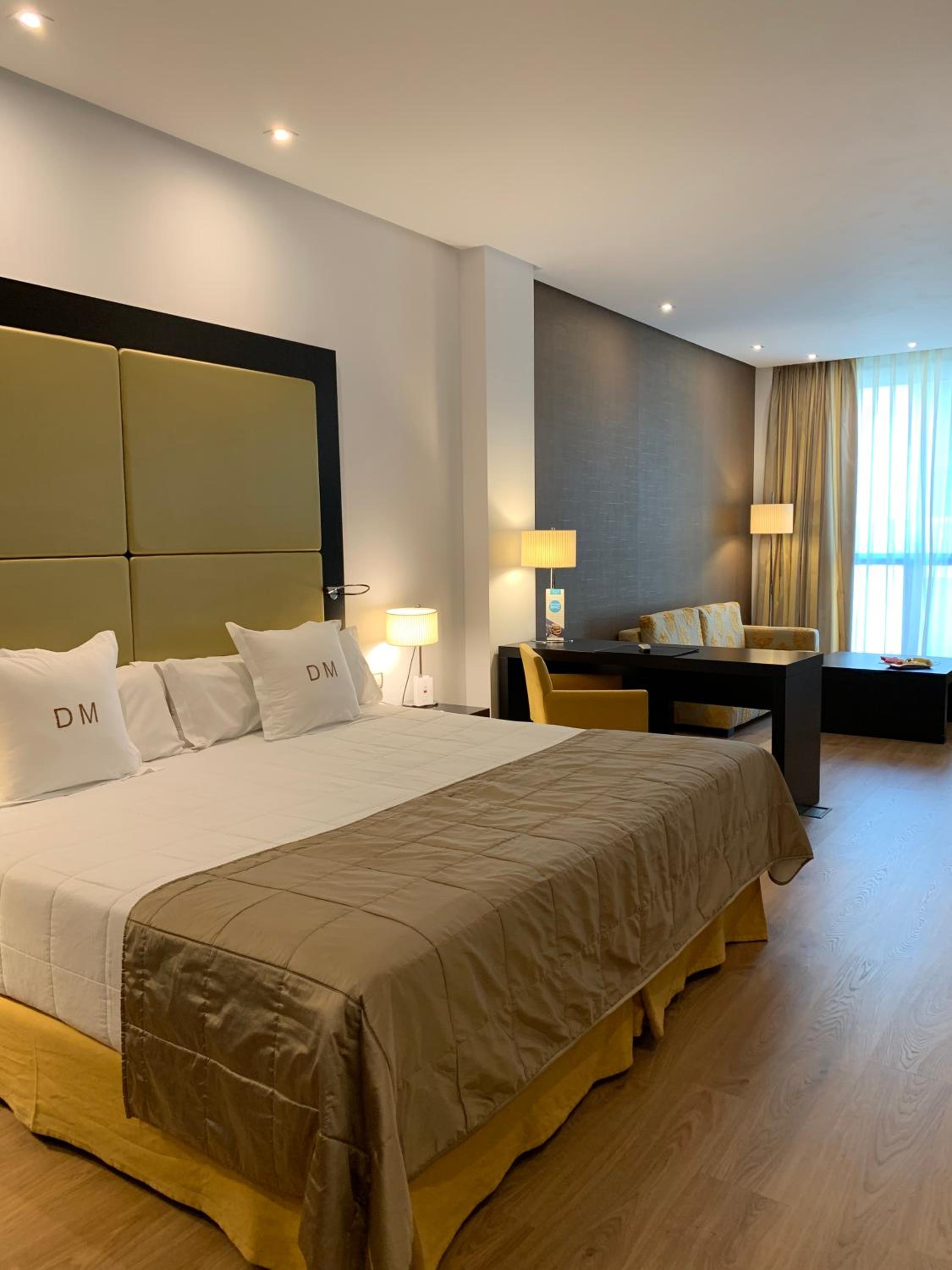 Junior Suite - Photo 11