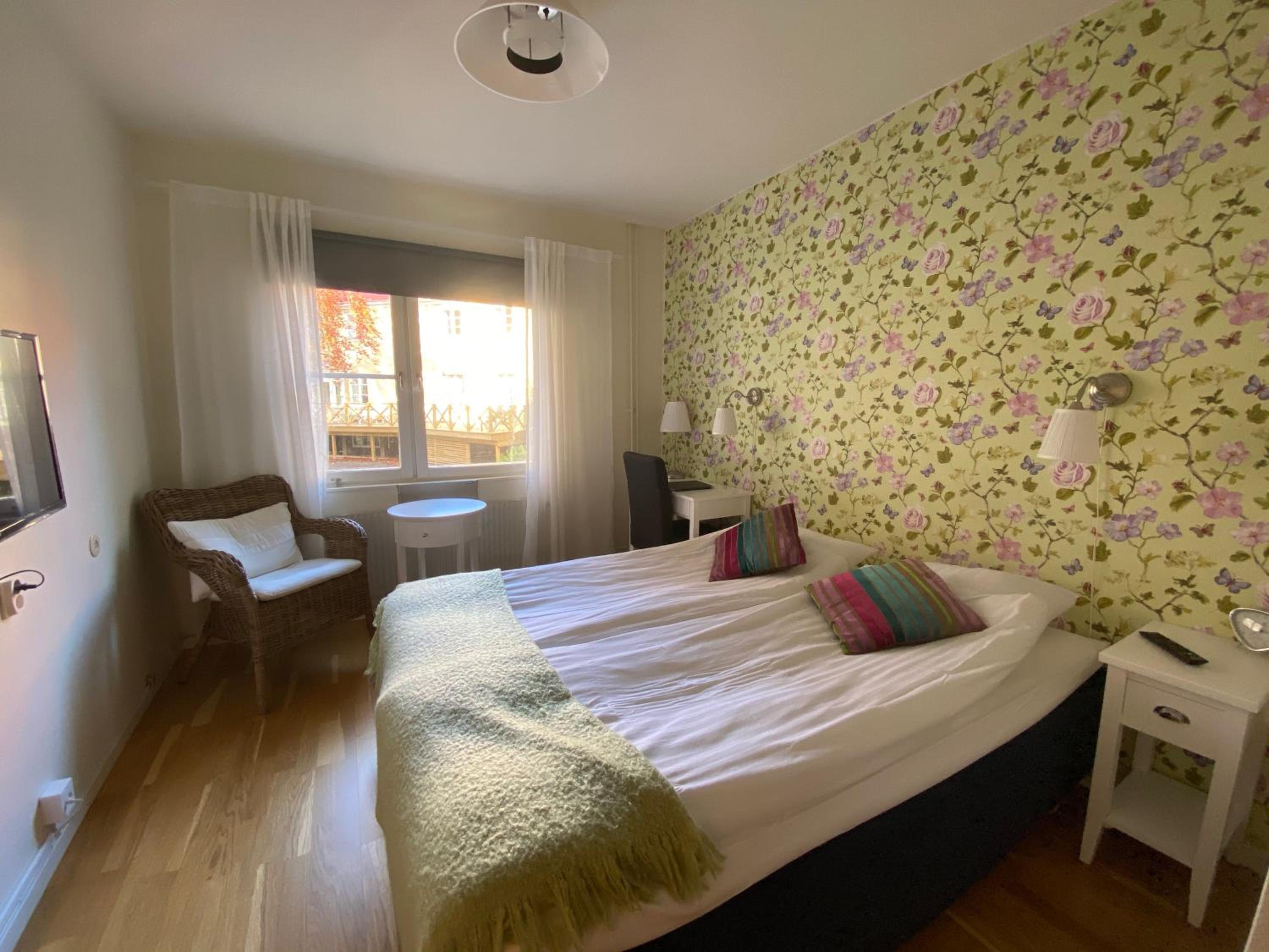 Superior Queen Room - Photo 1