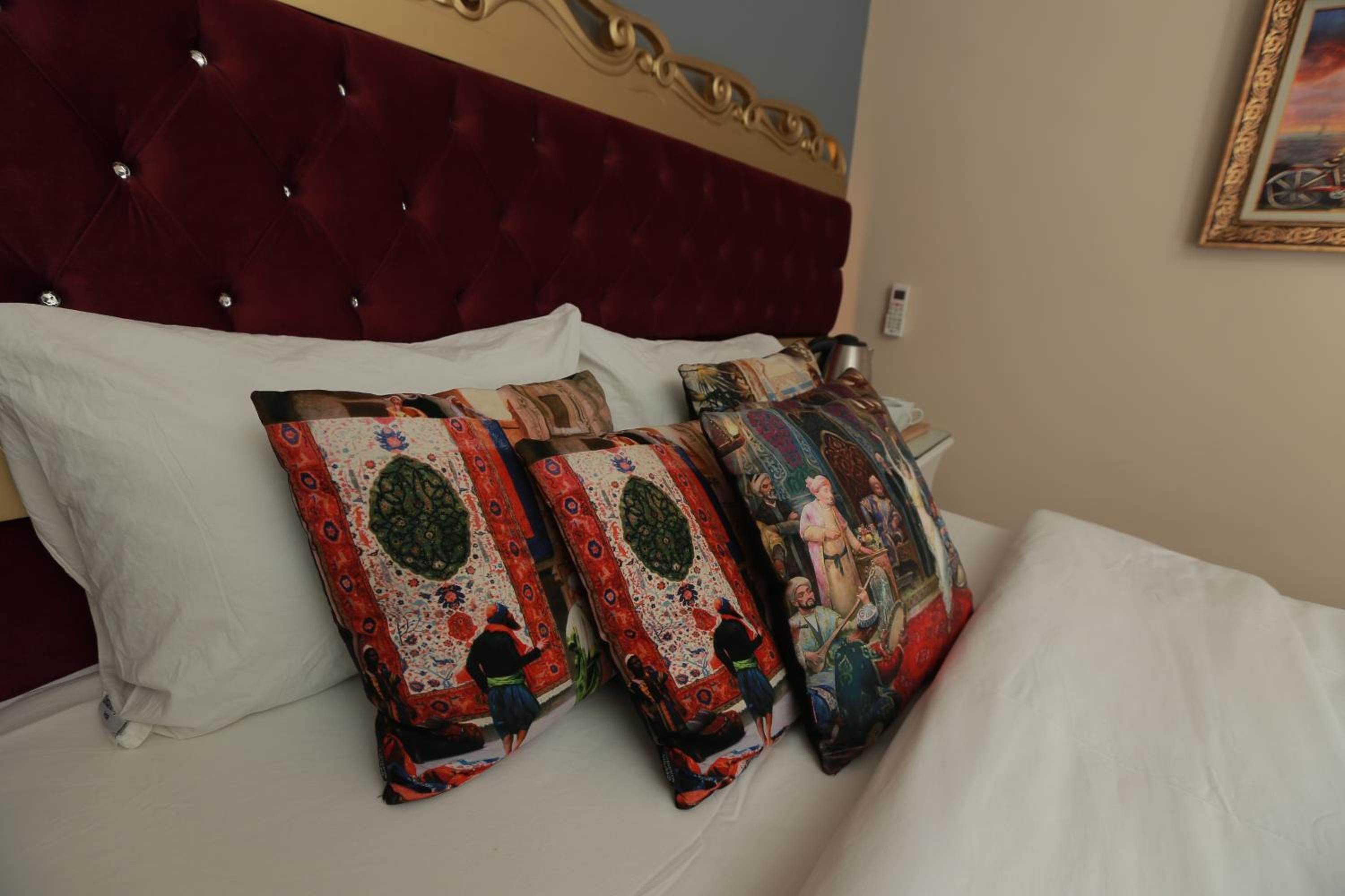 Budget Double Room photo 2