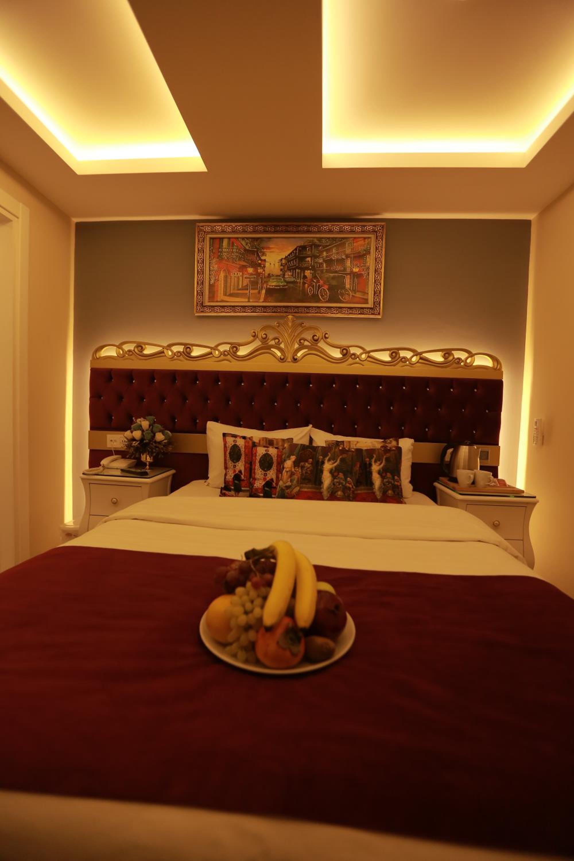 Budget Double Room photo 3