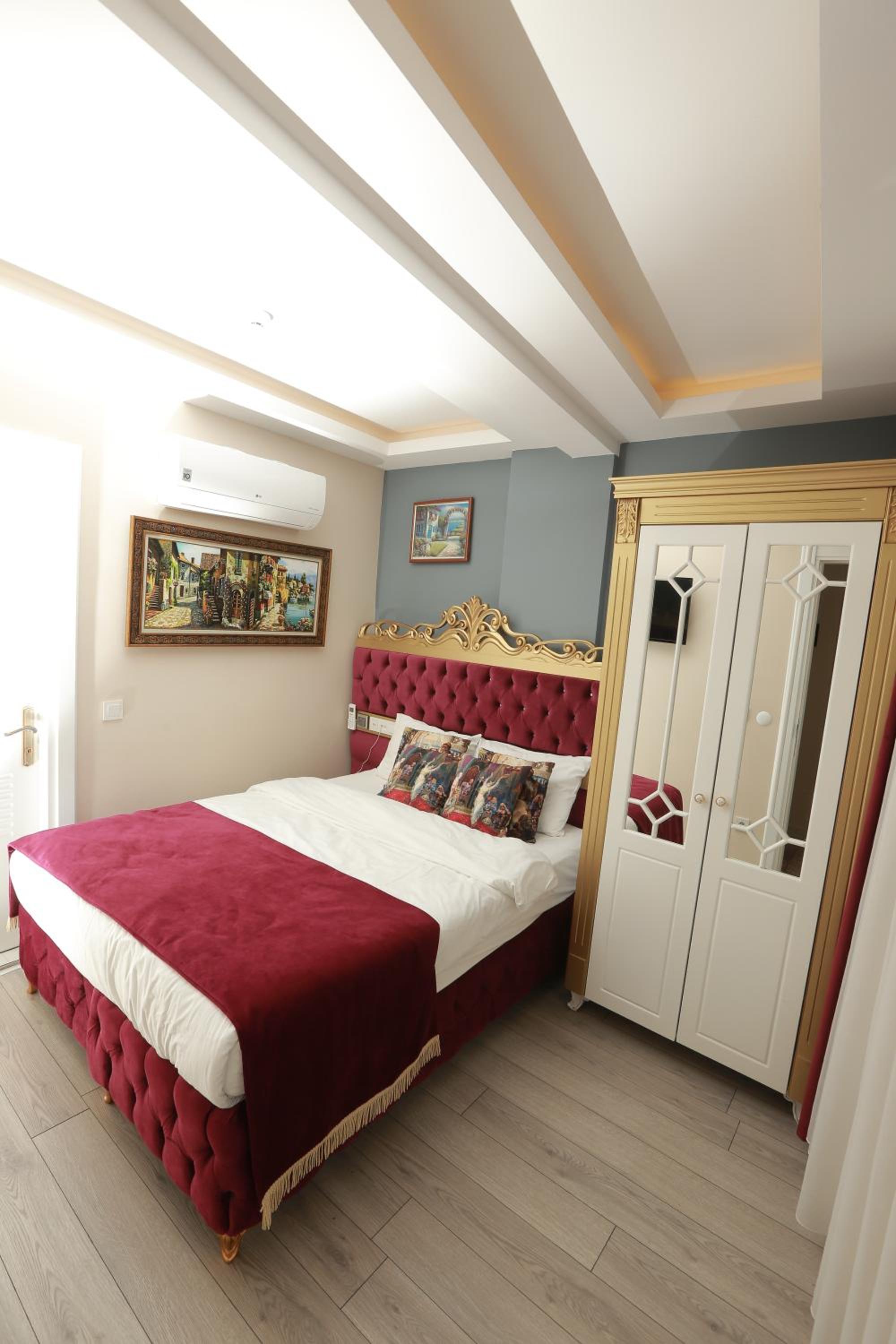 Standard Double Room photo 1