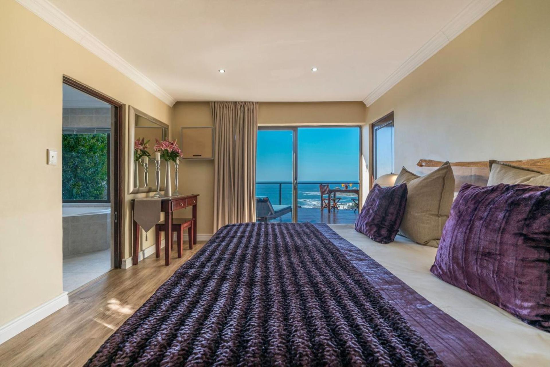 Luxury Apartment with Sea View and Terrace