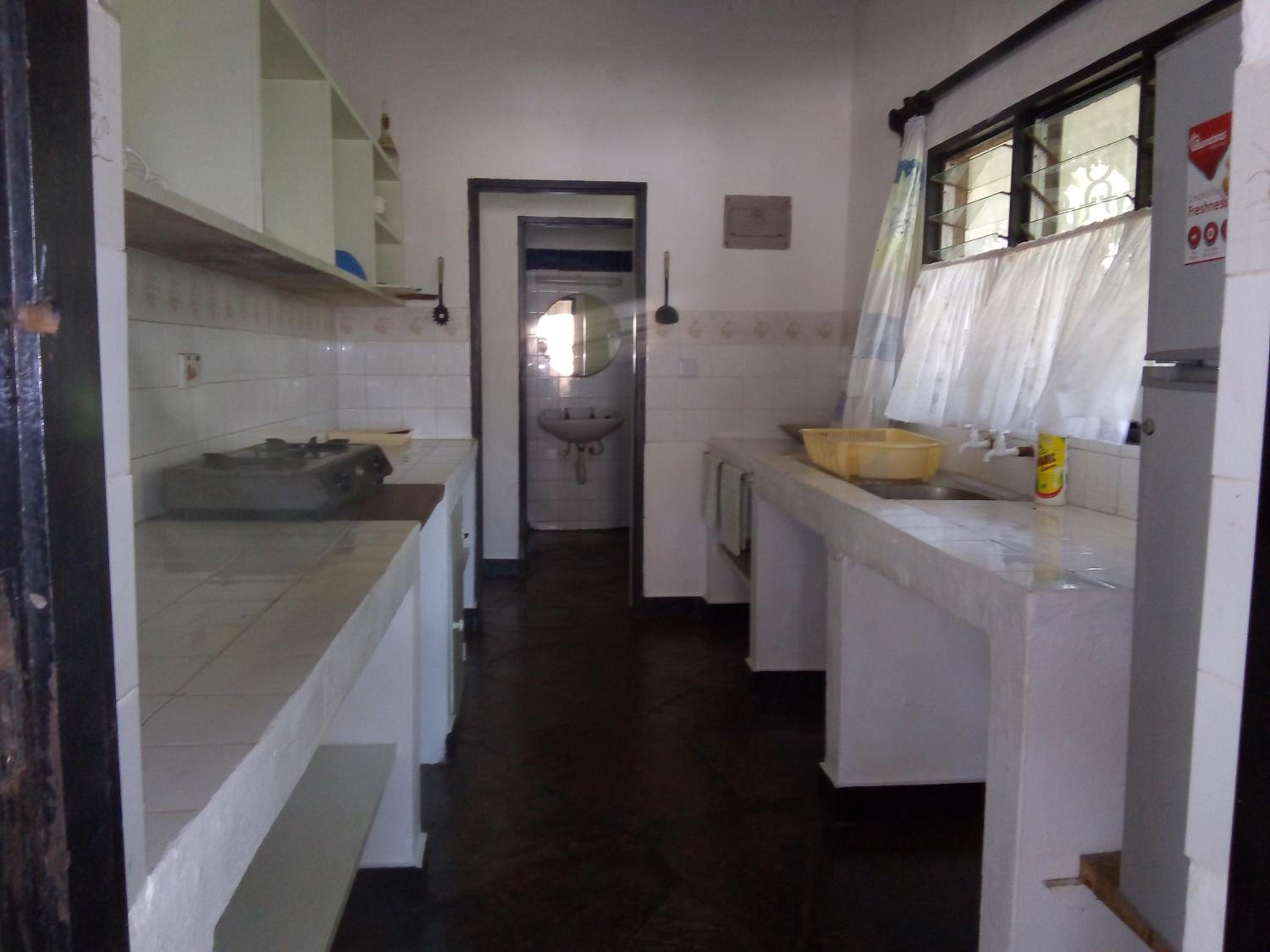 Two-Bedroom Villa - Photo 3