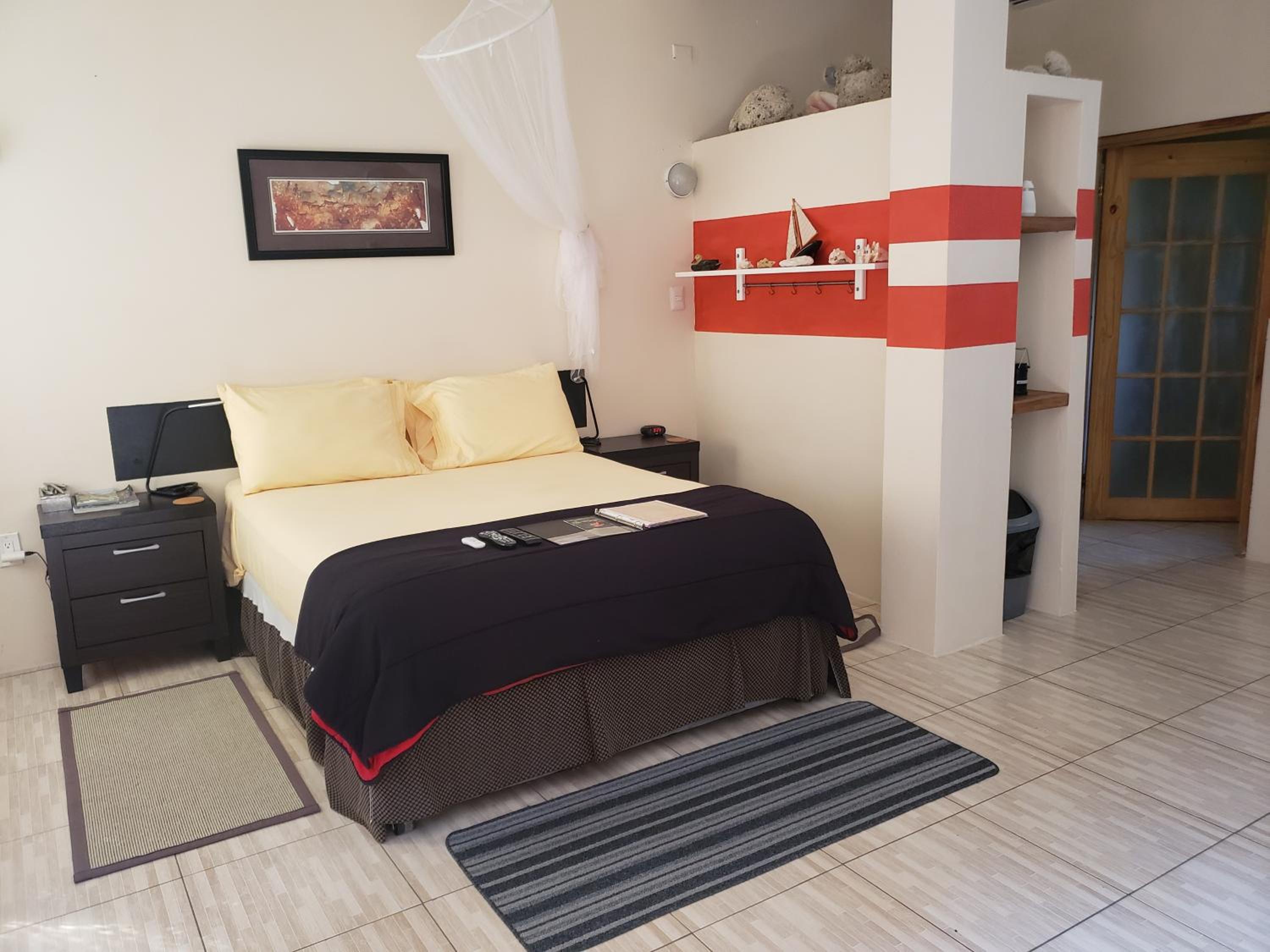 Studio Apartment 2
