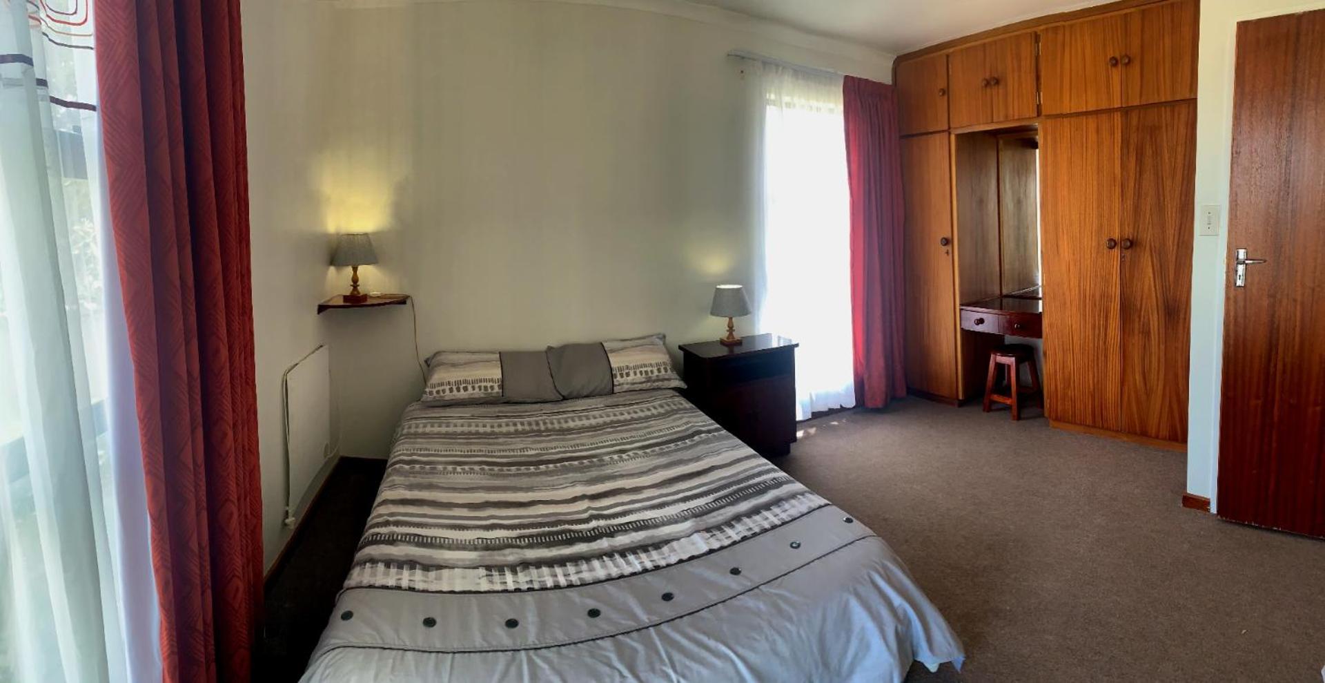 Three-Bedroom House - Photo 1