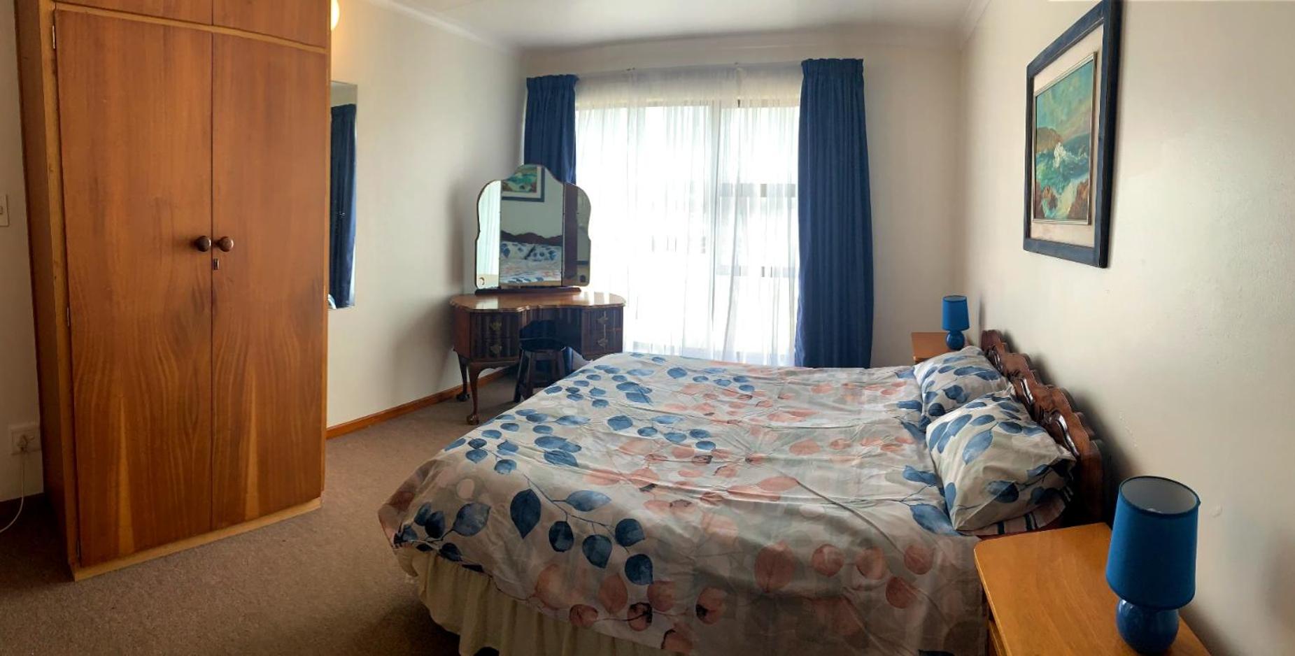 Three-Bedroom House - Photo 13