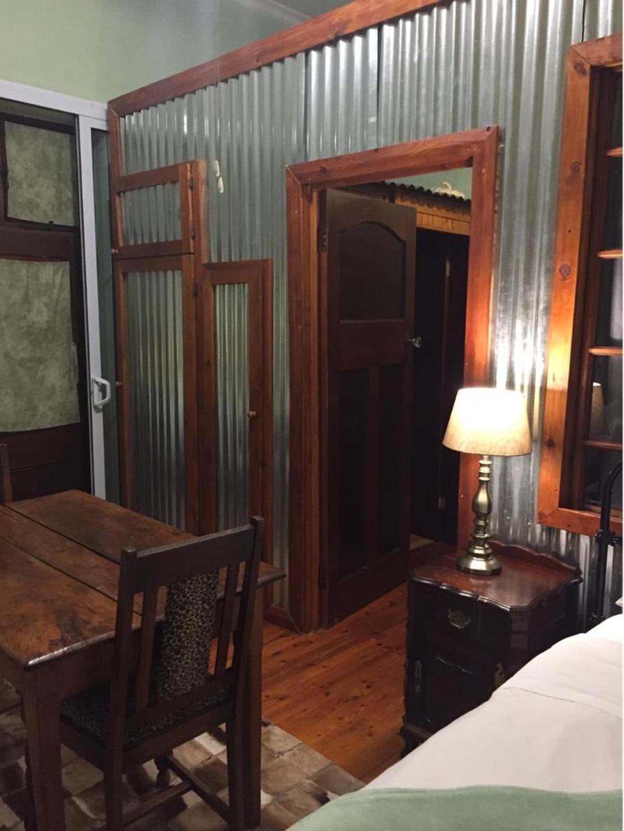 Deluxe Twin Room photo 3