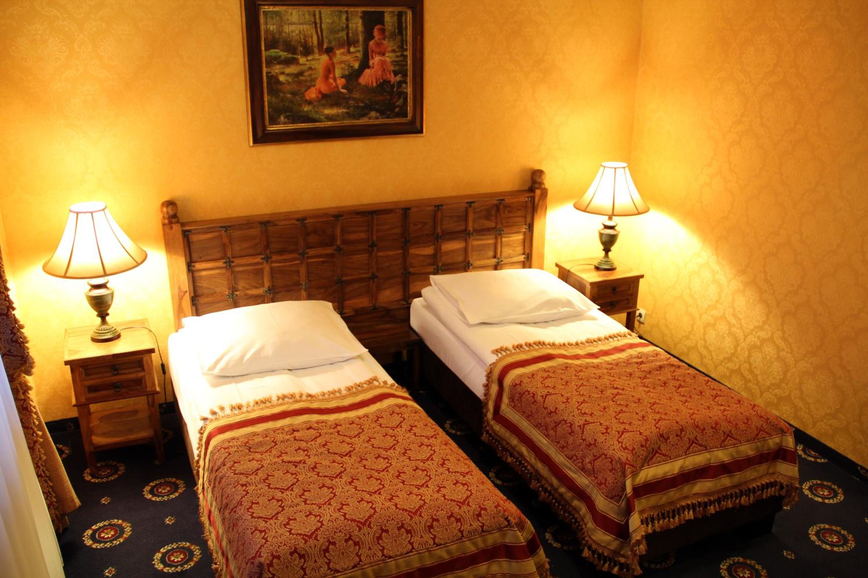 Double or Twin Room photo 1