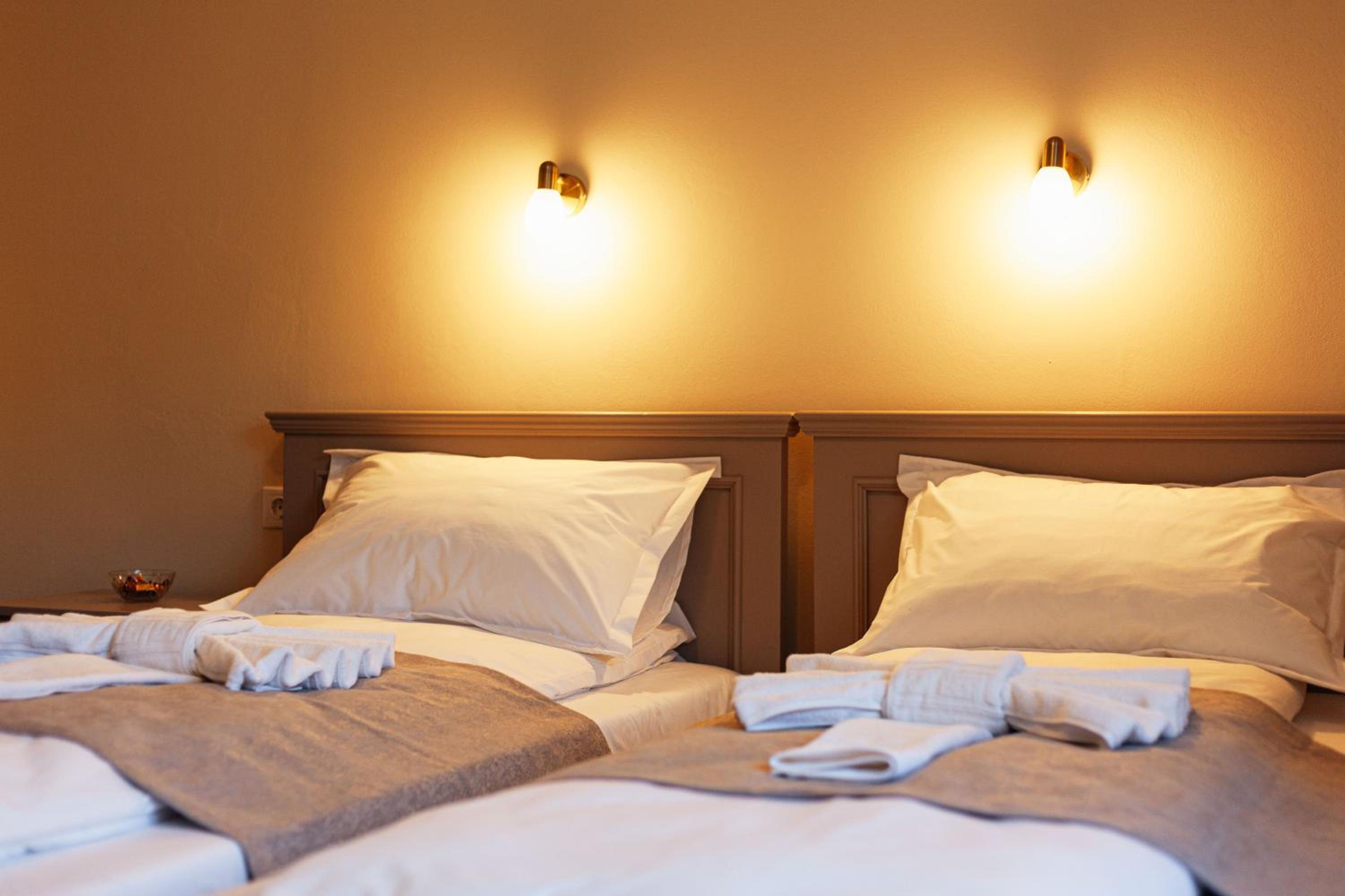 Standard Twin Room photo 2