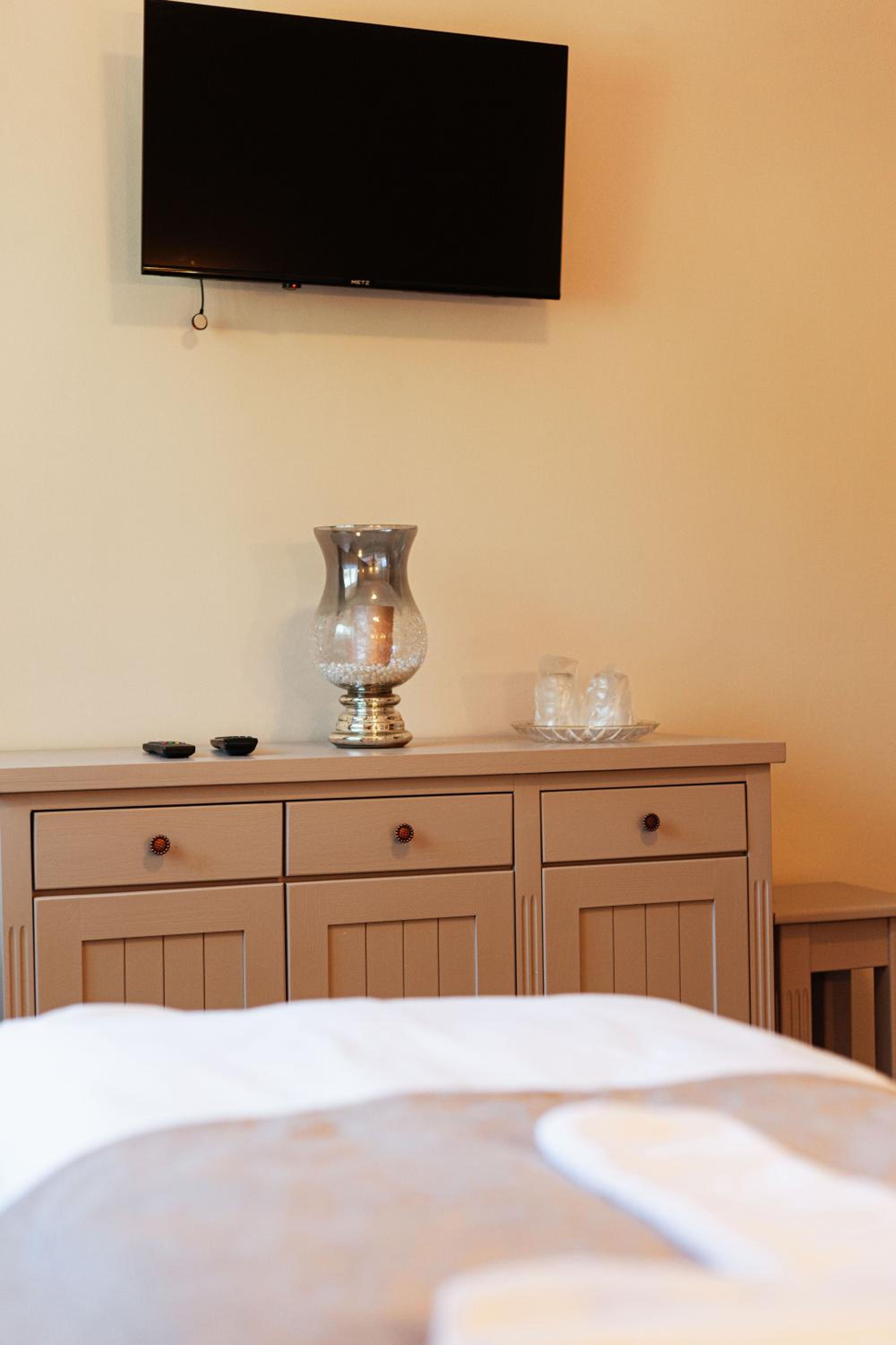 Standard Twin Room photo 3