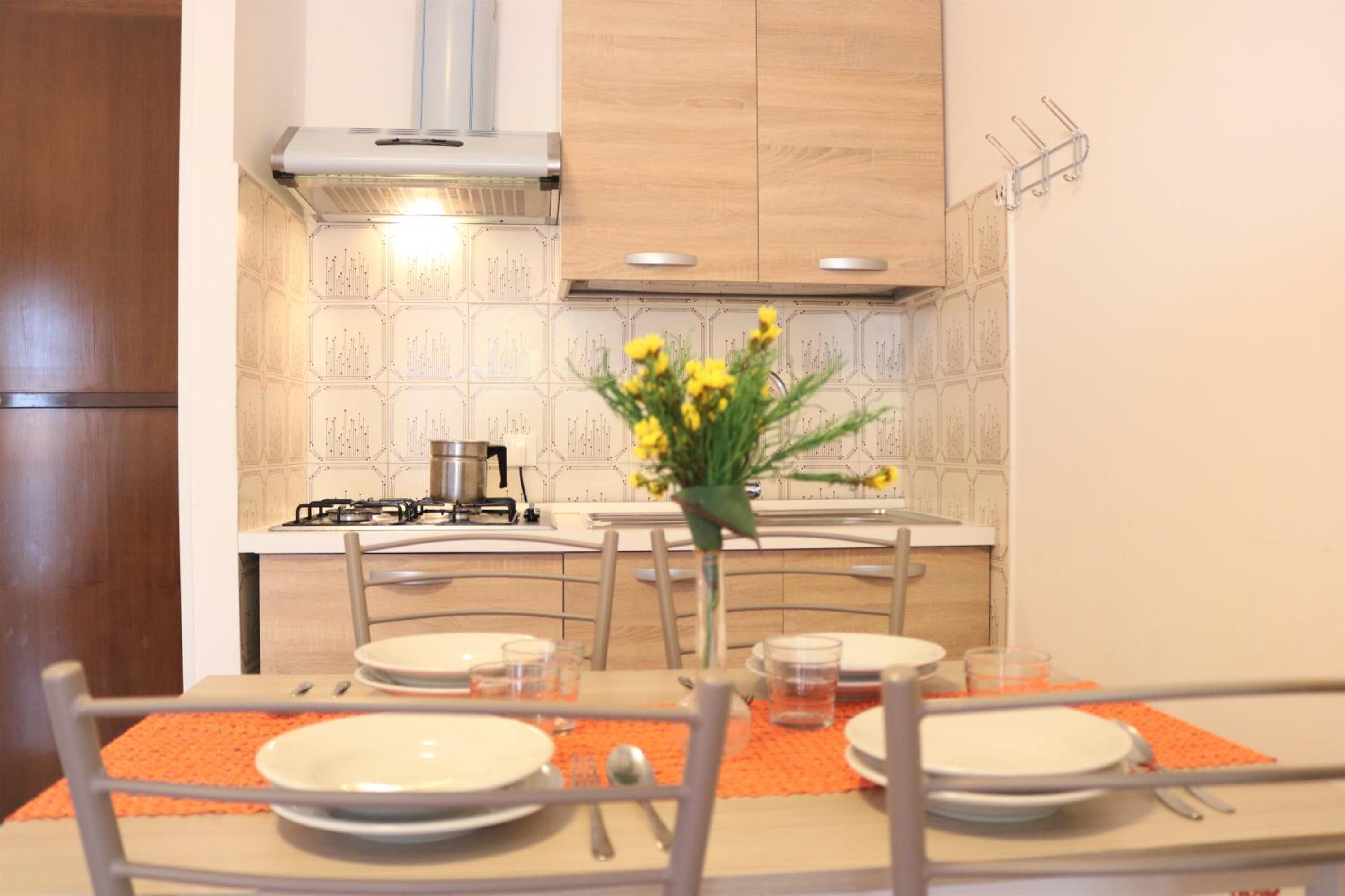 One-Bedroom Apartment