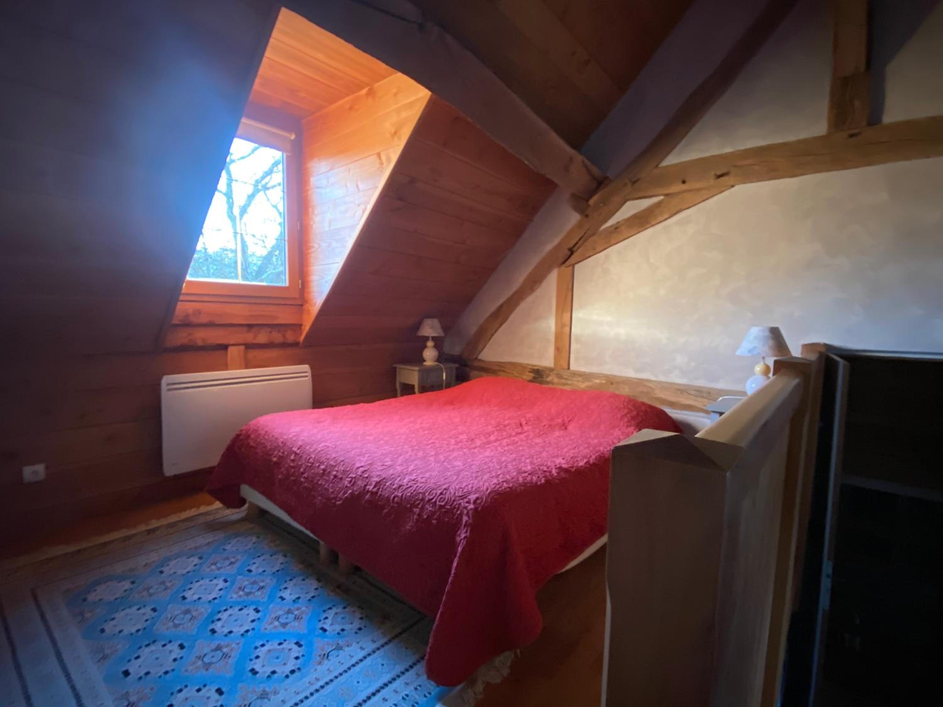 Three-Bedroom House photo 2