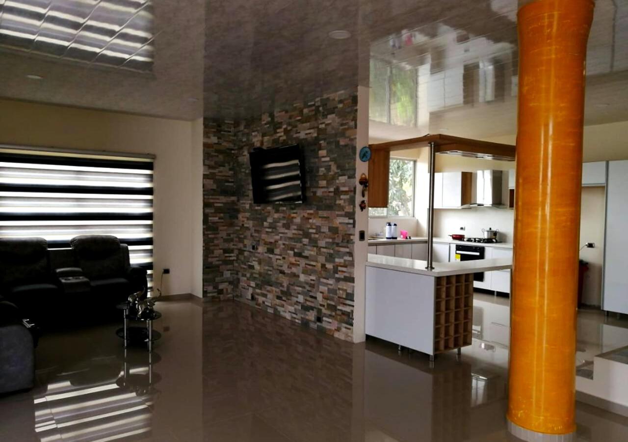 Four-Bedroom House photo 1