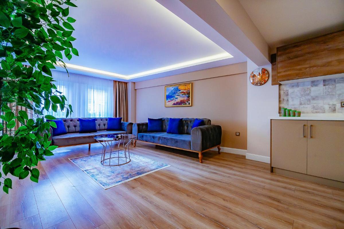 One-Bedroom Apartment photo 3