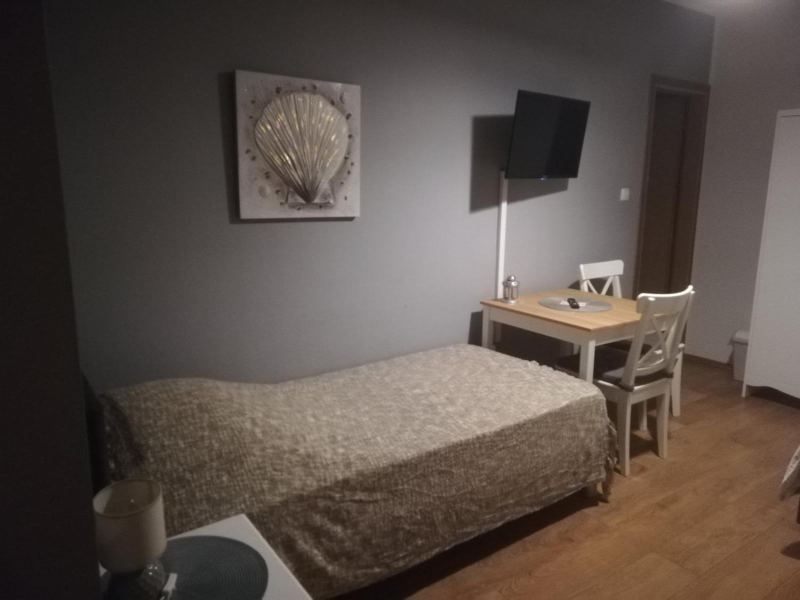 Twin Room with Private Bathroom