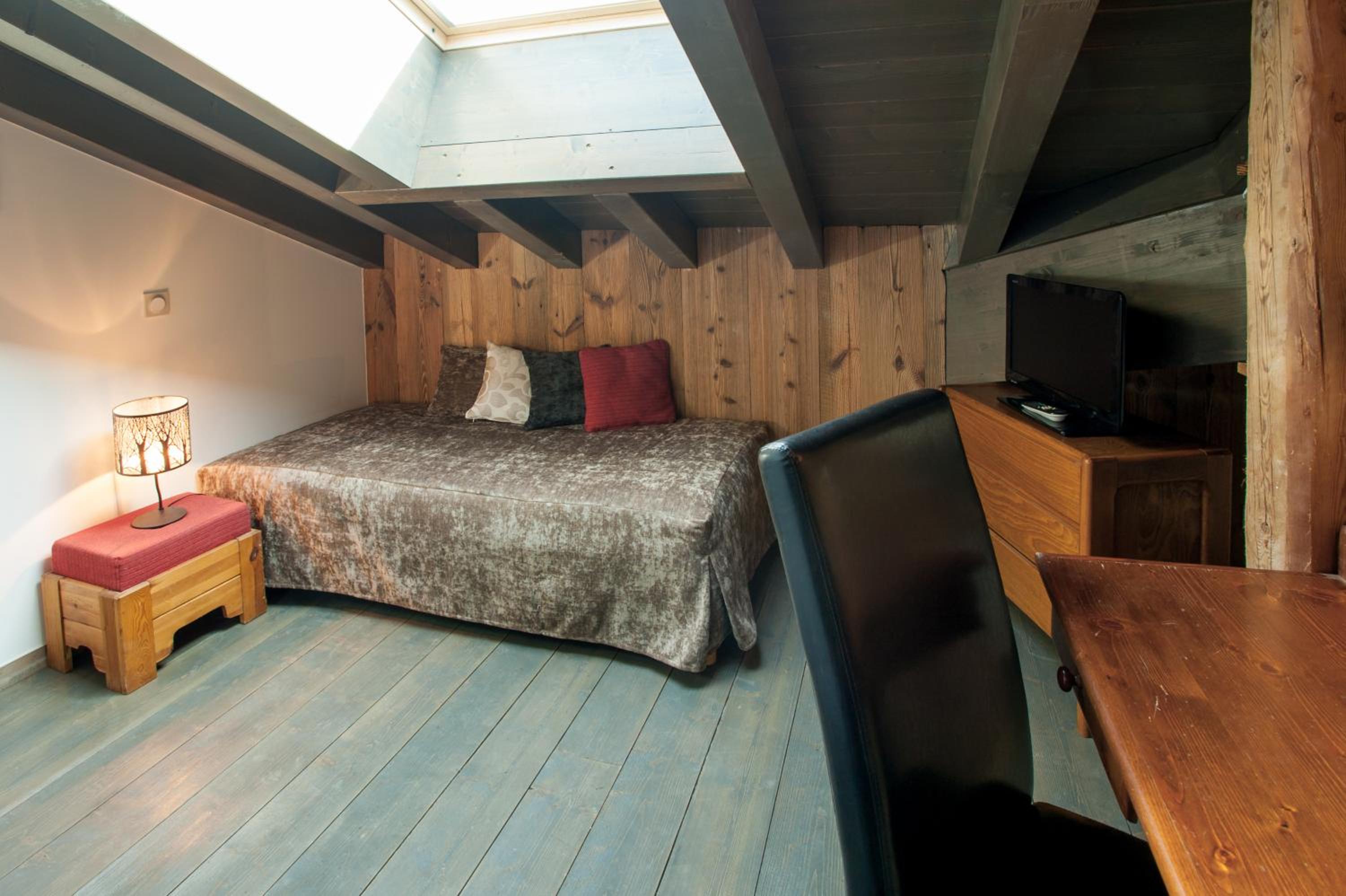 Cocoon Family Suite - Photo 2