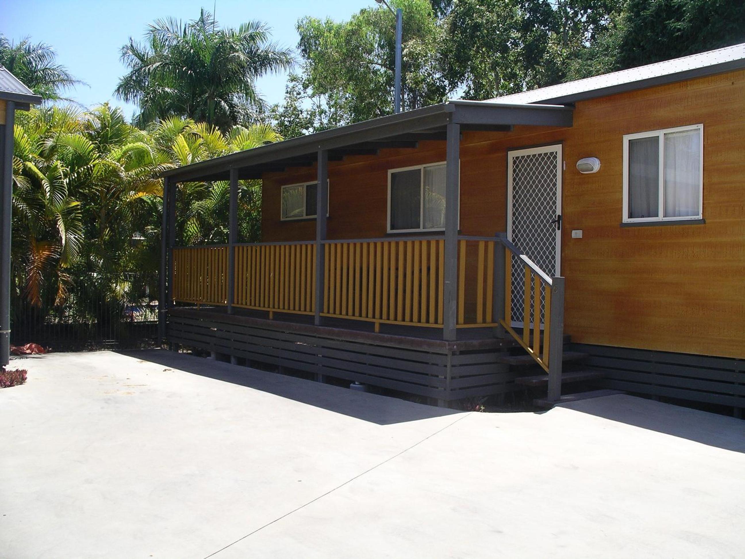 Two-Bedroom Cottage photo 3