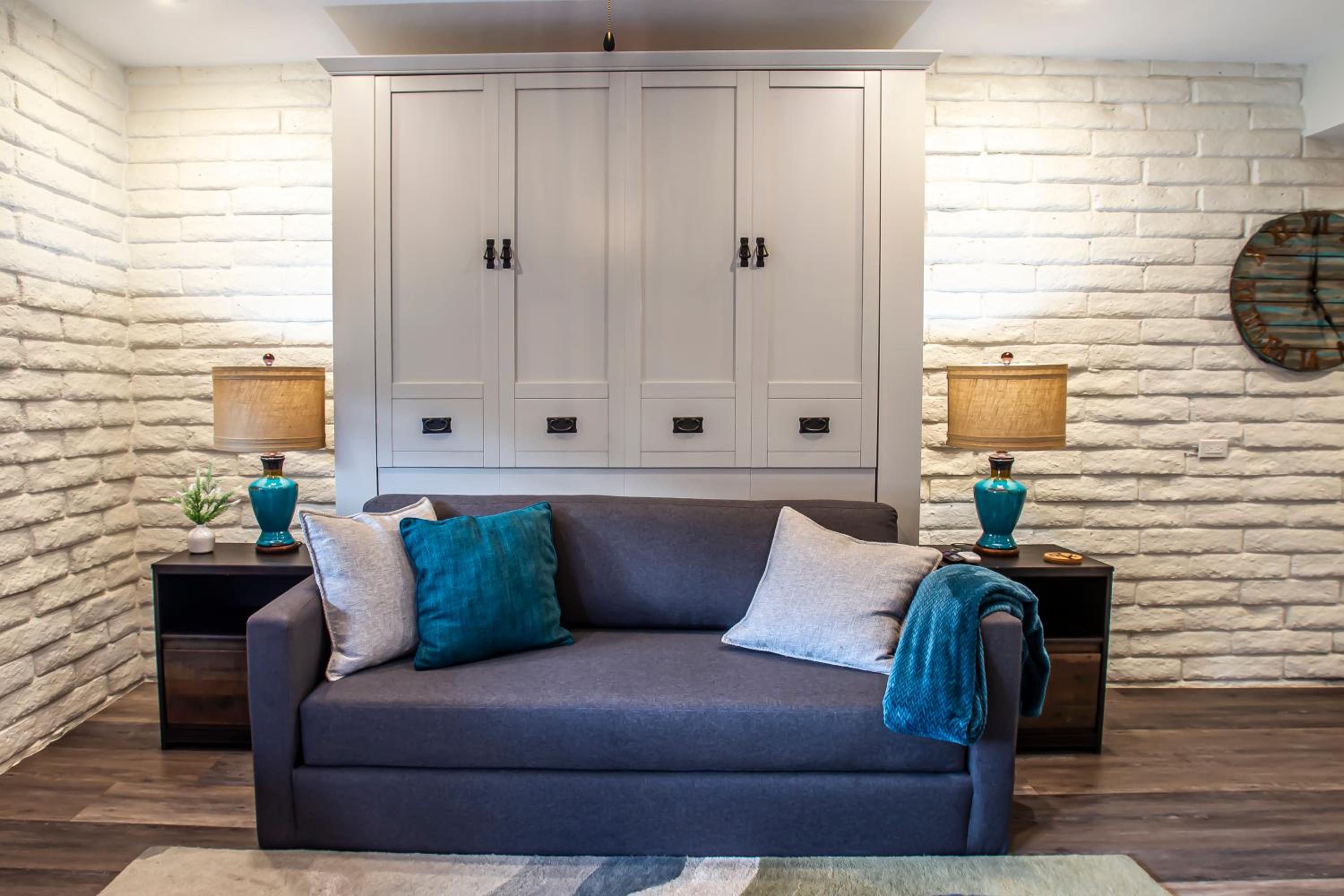 Superior King Suite