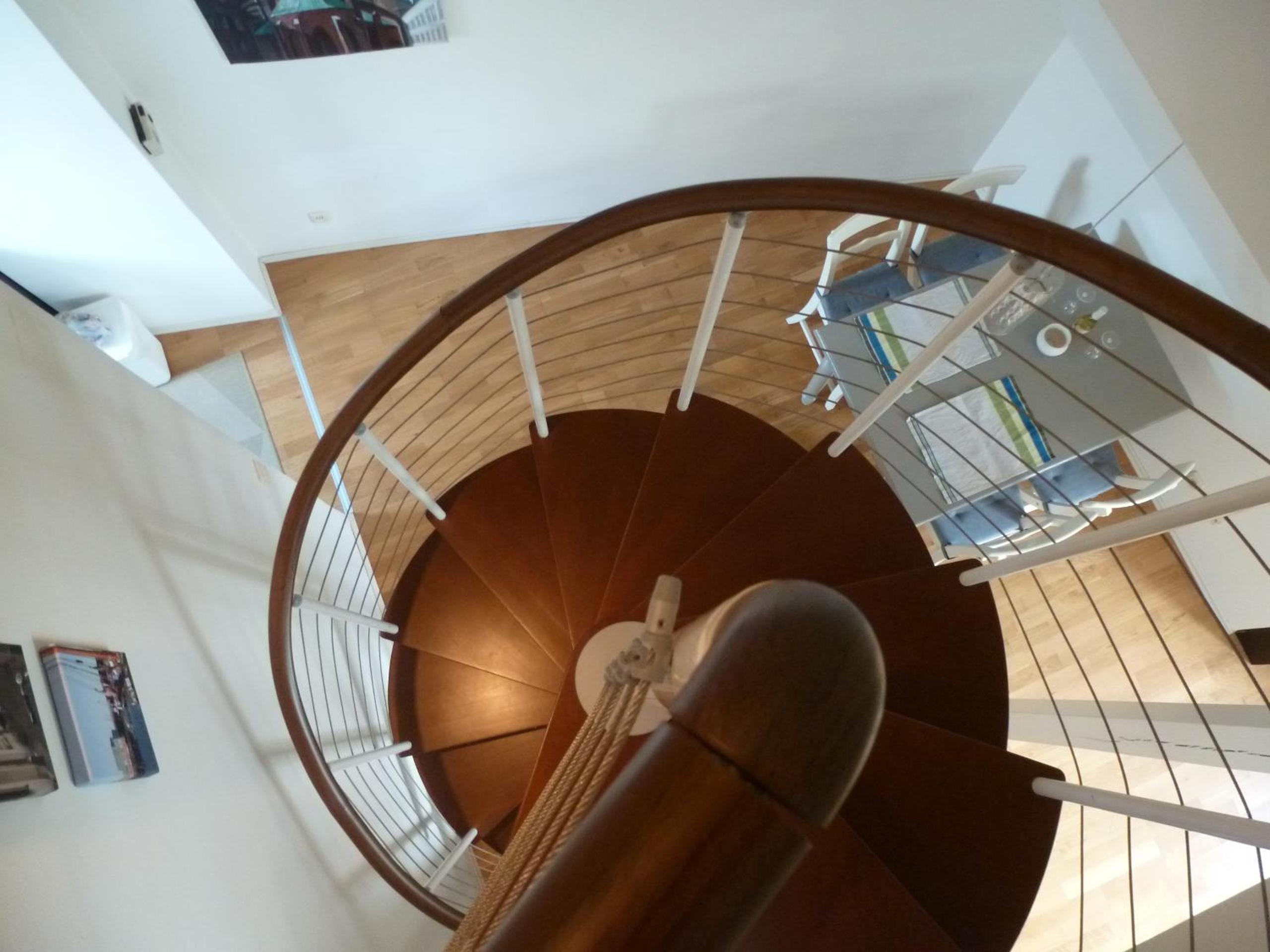 Maisonette photo 2